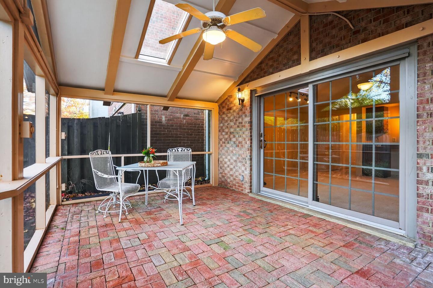 153 EAST ST NE, VIENNA, Virginia 22180, 3 Bedrooms Bedrooms, ,2 BathroomsBathrooms,Residential,For sale,153 EAST ST NE,VAFX2264146 MLS # VAFX2264146 153 EAST ST NE, VIENNA, Virginia 22180, 3 Bedrooms Bedrooms, ,2 BathroomsBathrooms,Residential,For sale,153 EAST ST NE,VAFX2264146 MLS # VAFX2264146