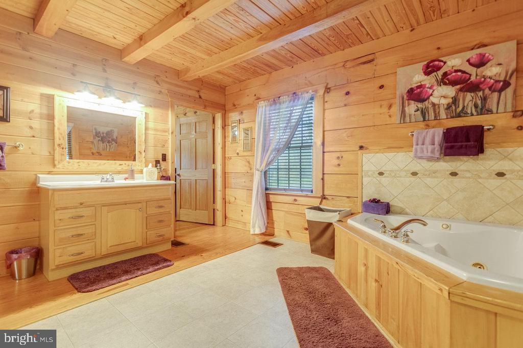 900 CROOKED RUN RD, SHENANDOAH, Virginia 22849, 2 Bedrooms Bedrooms, ,2 BathroomsBathrooms,Residential,900 CROOKED RUN RD,VAPA2005570 MLS # VAPA2005570 900 CROOKED RUN RD, SHENANDOAH, Virginia 22849, 2 Bedrooms Bedrooms, ,2 BathroomsBathrooms,Residential,900 CROOKED RUN RD,VAPA2005570 MLS # VAPA2005570