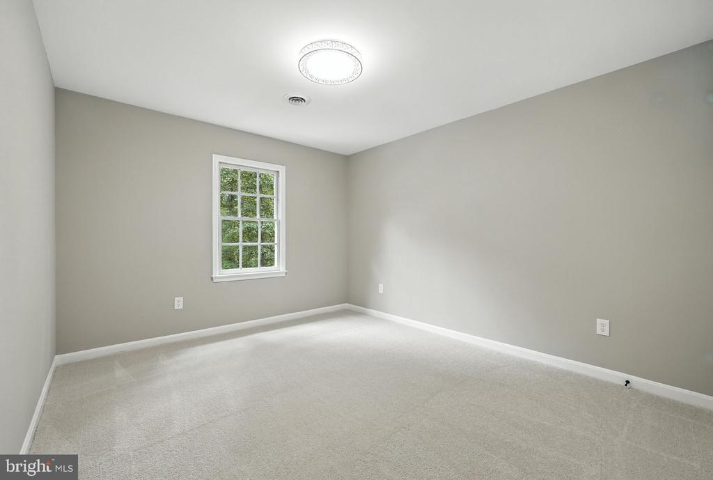 13019 MILL RD, FREDERICKSBURG, Virginia 22407, 4 Bedrooms Bedrooms, ,3 BathroomsBathrooms,Residential,13019 MILL RD,VASP2037468 MLS # VASP2037468 13019 MILL RD, FREDERICKSBURG, Virginia 22407, 4 Bedrooms Bedrooms, ,3 BathroomsBathrooms,Residential,13019 MILL RD,VASP2037468 MLS # VASP2037468