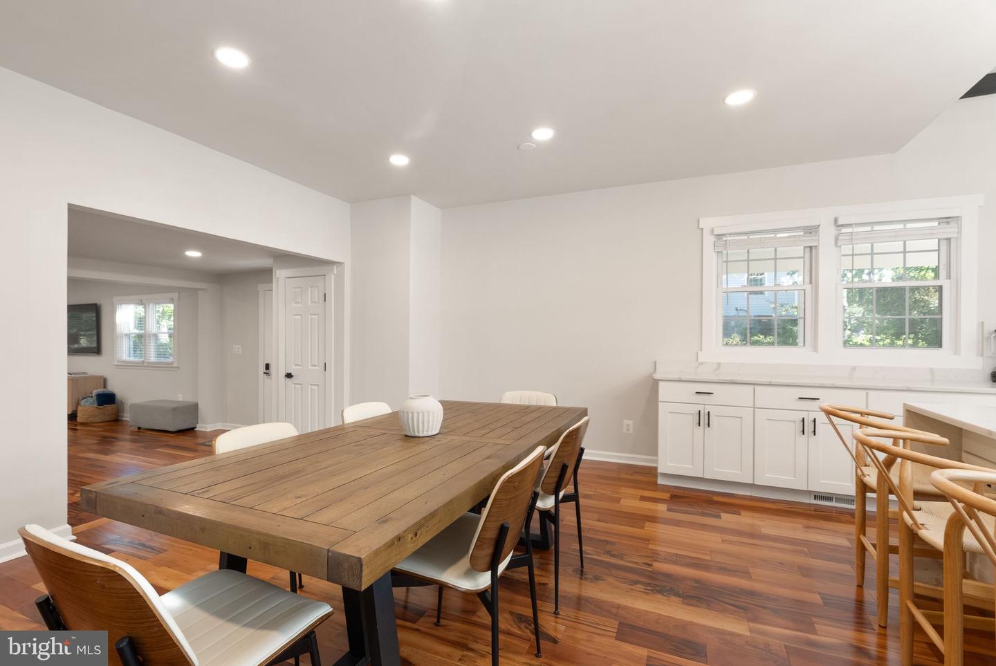 7324 AUBURN ST, ANNANDALE, Virginia 22003, 4 Bedrooms Bedrooms, ,4 BathroomsBathrooms,Residential,For sale,7324 AUBURN ST,VAFX2264546 MLS # VAFX2264546