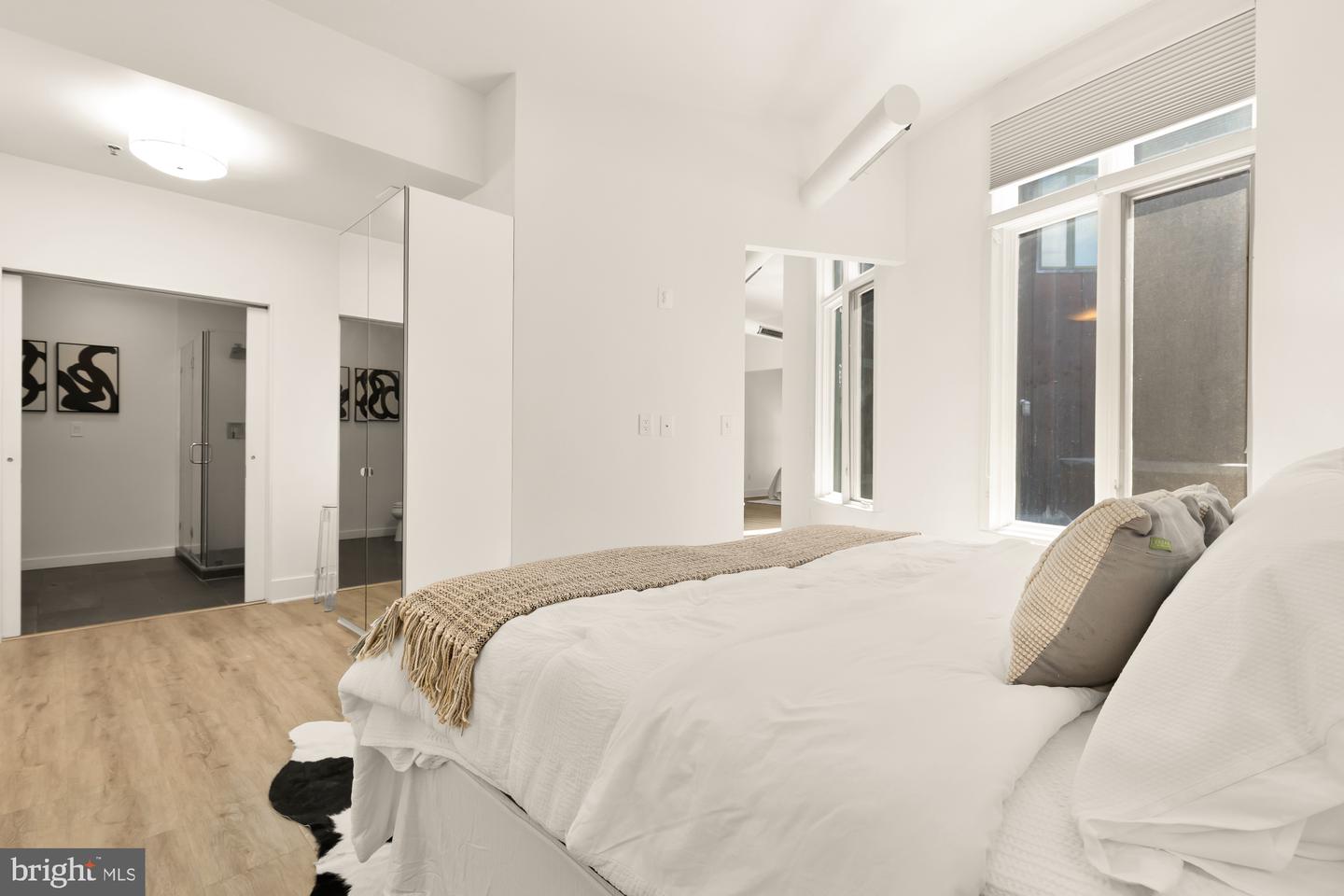 1700 KALORAMA RD NW #310, WASHINGTON, District Of Columbia 20009, 3 Bedrooms Bedrooms, ,2 BathroomsBathrooms,Residential,For sale,1700 KALORAMA RD NW #310,DCDC2220392 MLS # DCDC2220392