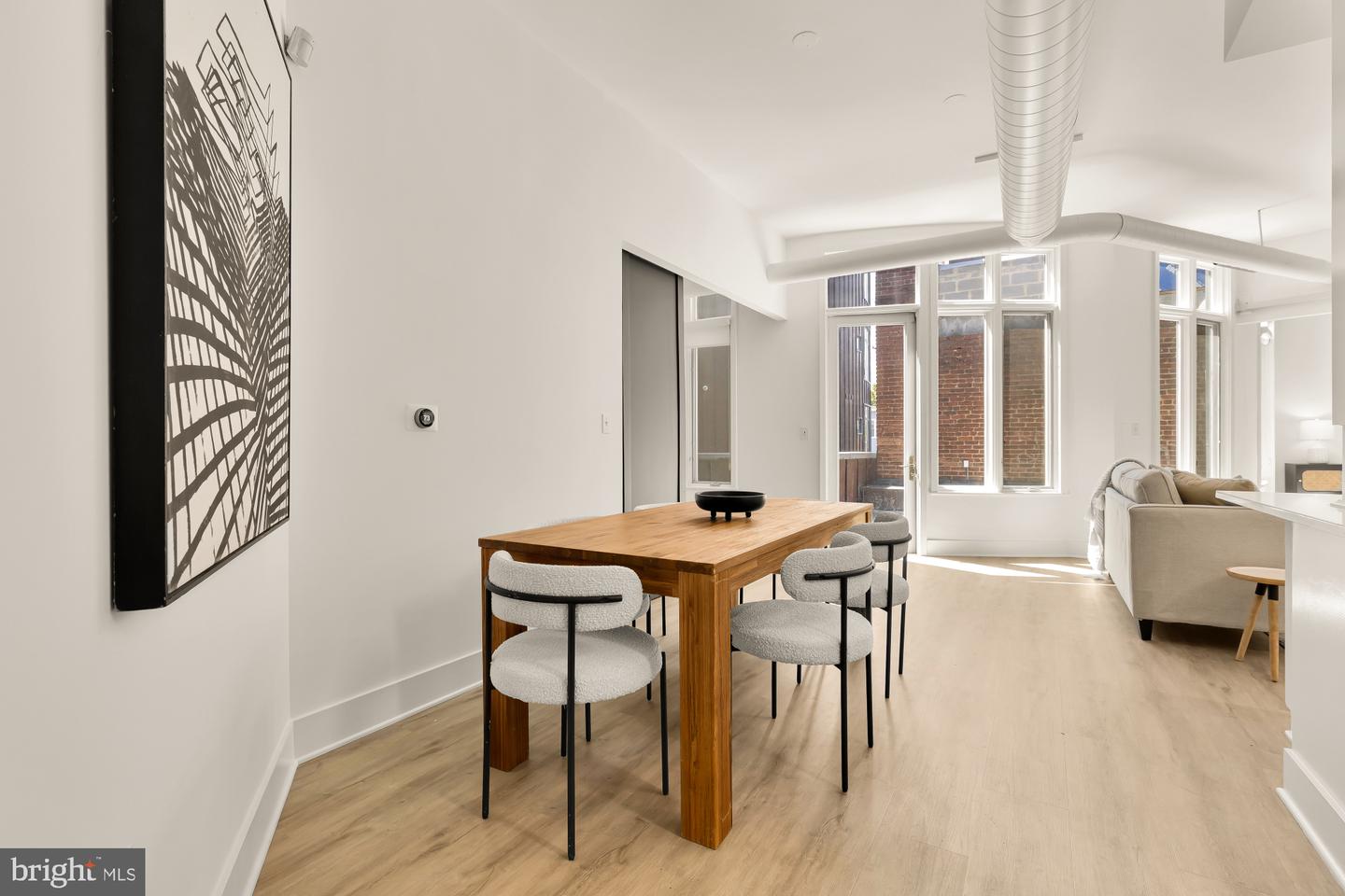 1700 KALORAMA RD NW #310, WASHINGTON, District Of Columbia 20009, 3 Bedrooms Bedrooms, ,2 BathroomsBathrooms,Residential,For sale,1700 KALORAMA RD NW #310,DCDC2220392 MLS # DCDC2220392