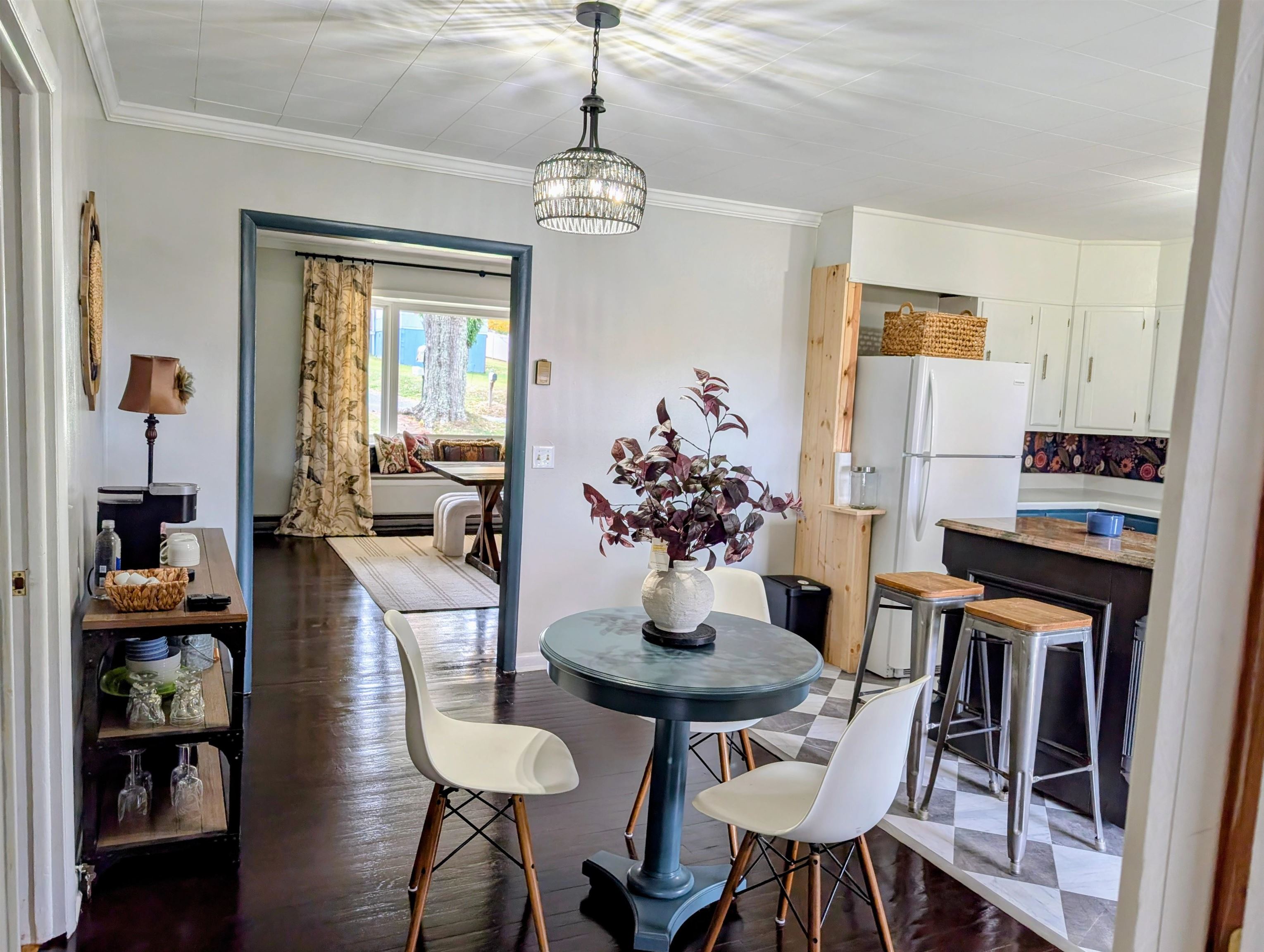 49 KINGSTOWN LN, HOT SPRINGS, Virginia 24445, 3 Bedrooms Bedrooms, ,2 BathroomsBathrooms,Residential,King,49 KINGSTOWN LN,667597 MLS # 667597