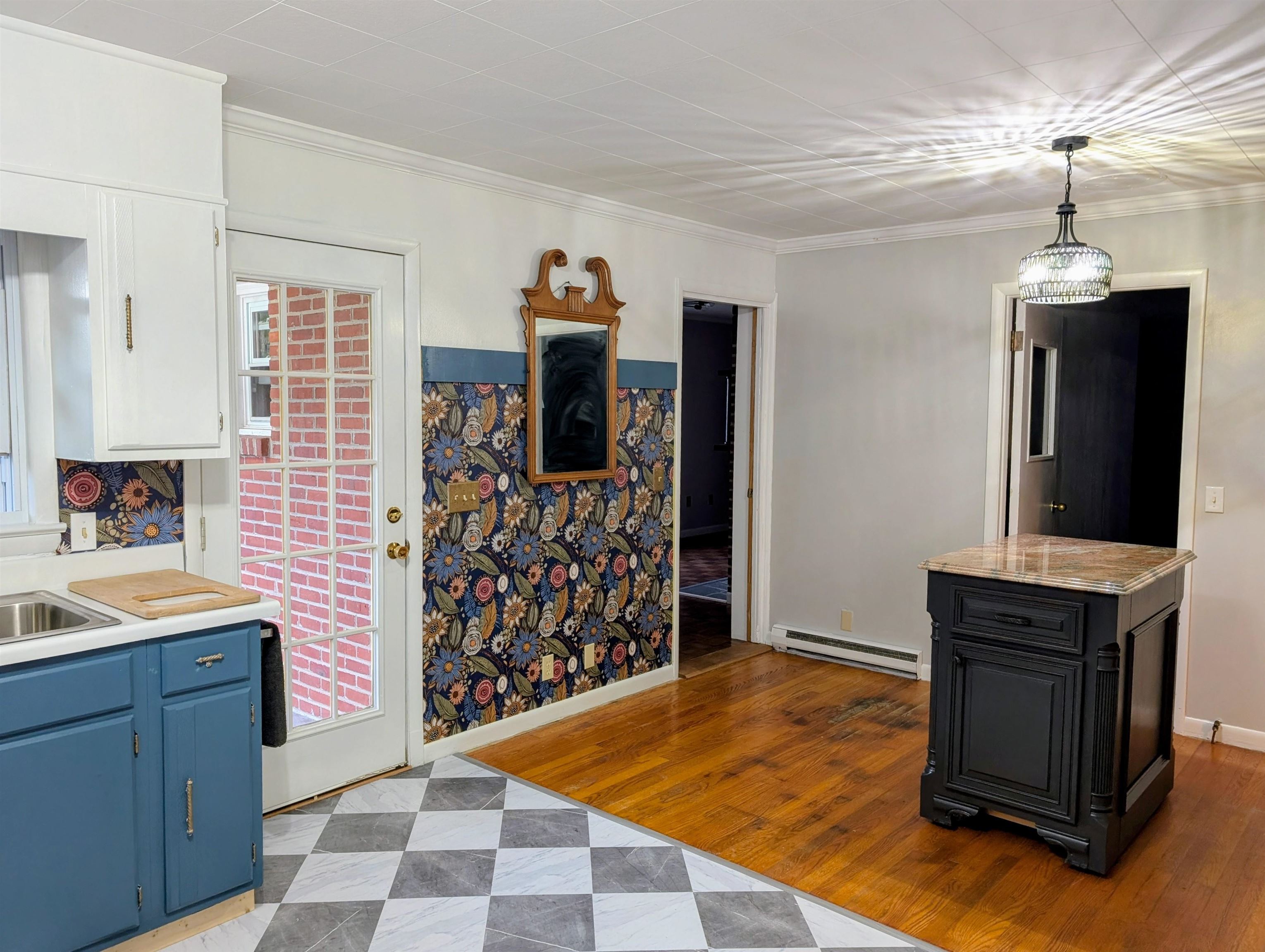 49 KINGSTOWN LN, HOT SPRINGS, Virginia 24445, 3 Bedrooms Bedrooms, ,2 BathroomsBathrooms,Residential,King,49 KINGSTOWN LN,667597 MLS # 667597