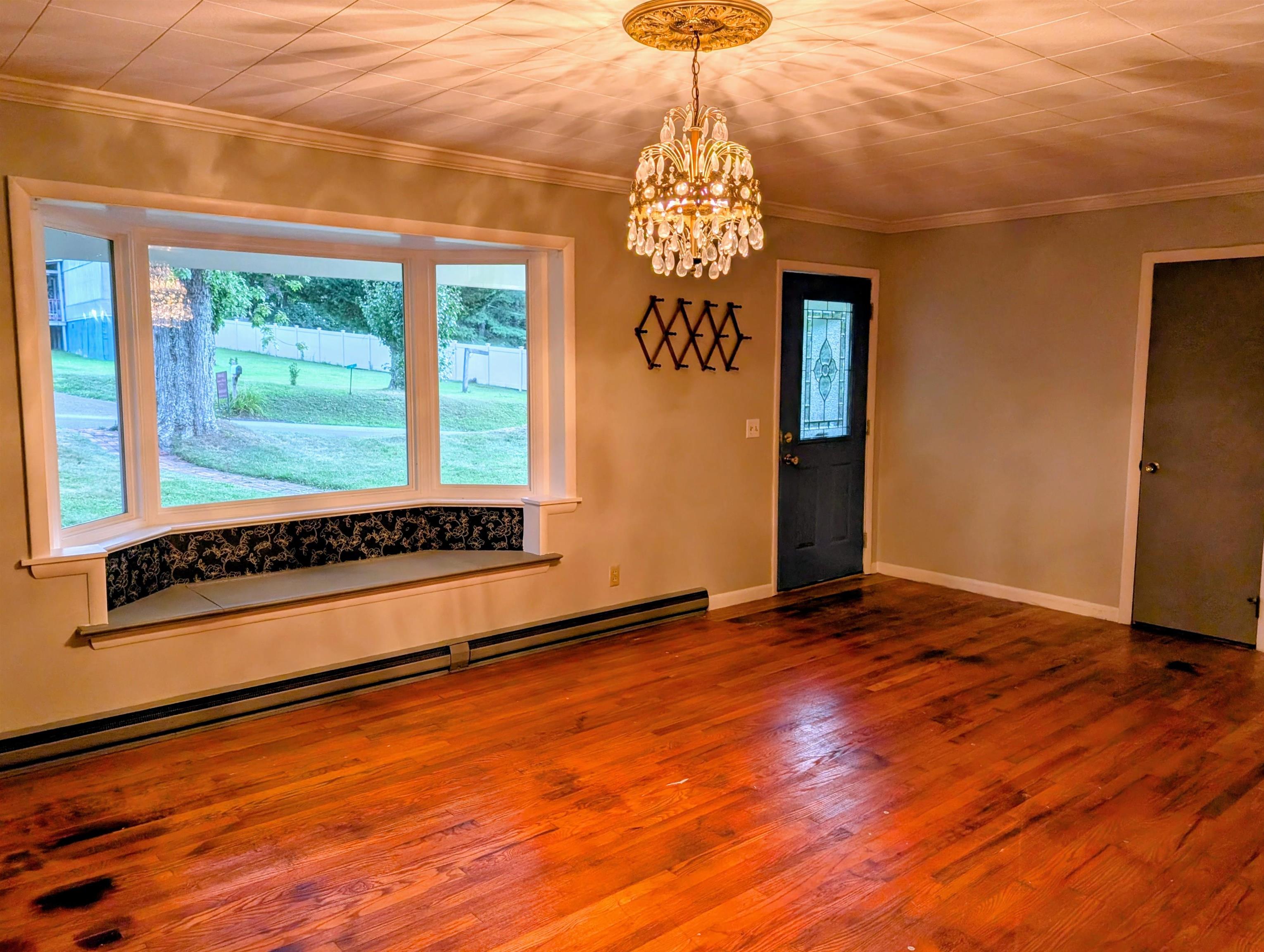 49 KINGSTOWN LN, HOT SPRINGS, Virginia 24445, 3 Bedrooms Bedrooms, ,2 BathroomsBathrooms,Residential,King,49 KINGSTOWN LN,667597 MLS # 667597