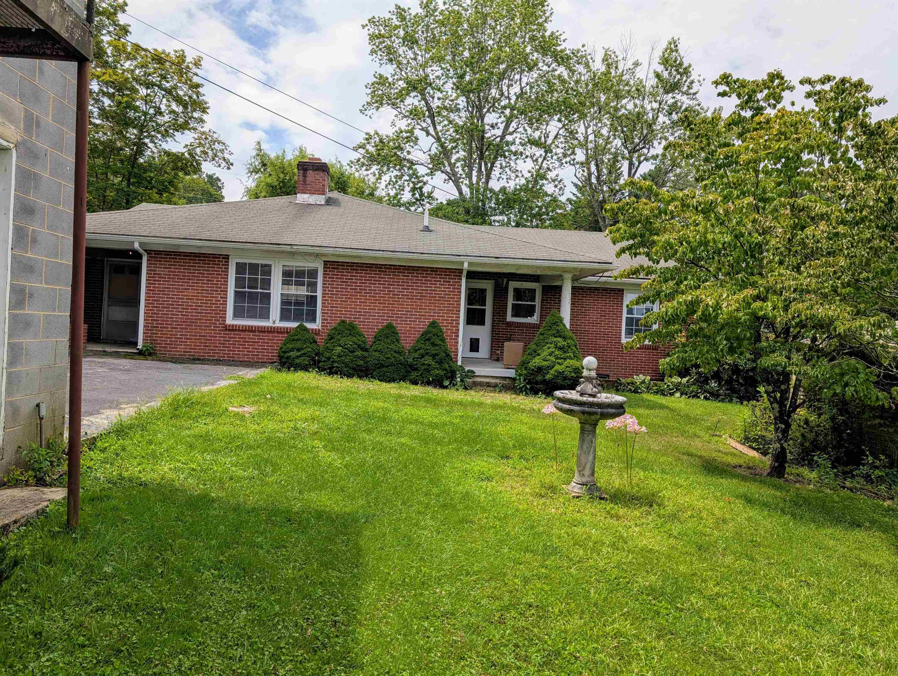 49 KINGSTOWN LN, HOT SPRINGS, Virginia 24445, 3 Bedrooms Bedrooms, ,2 BathroomsBathrooms,Residential,King,49 KINGSTOWN LN,667597 MLS # 667597