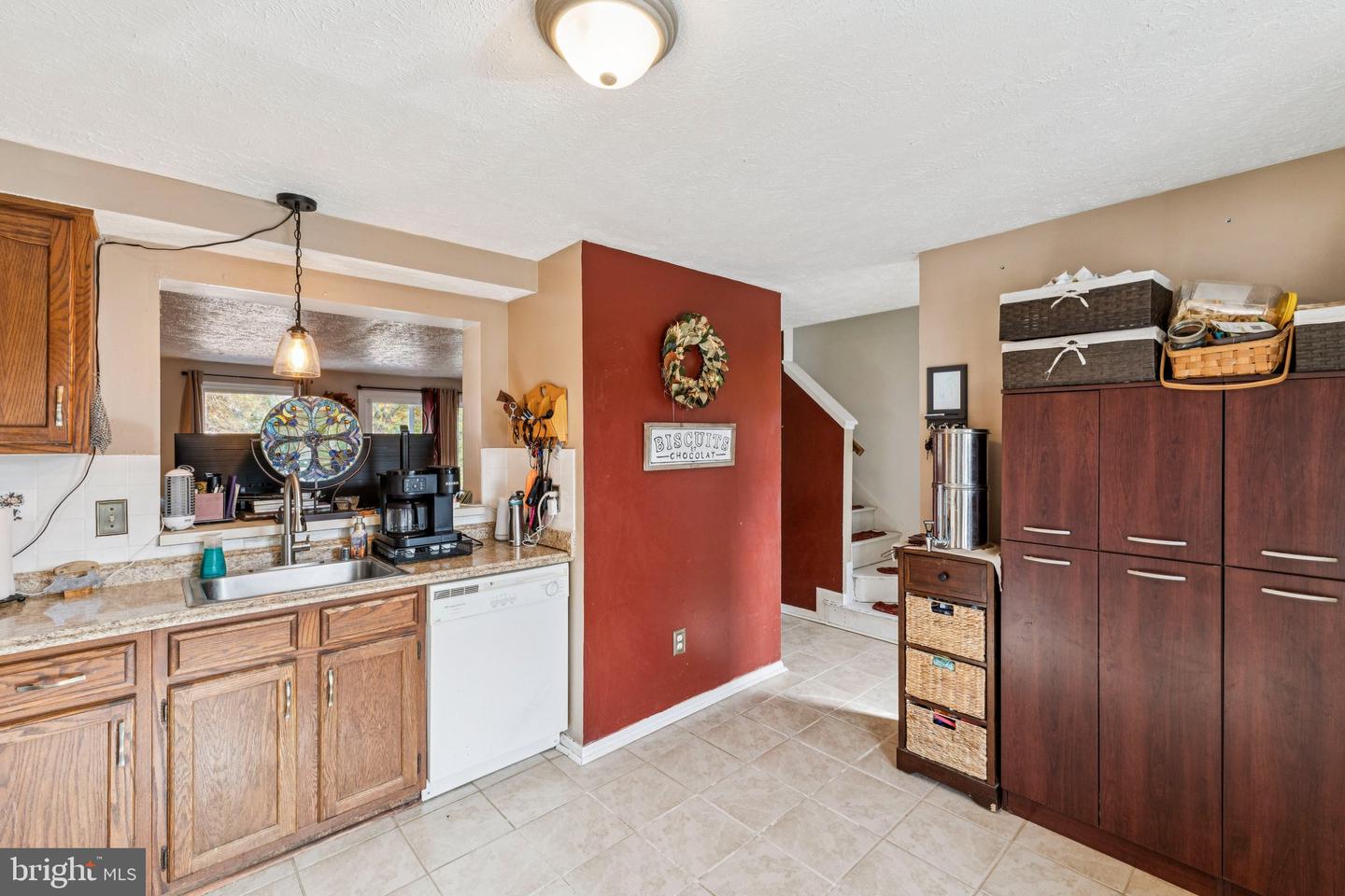 9022 NEW BRITAIN CIR, MANASSAS, Virginia 20110, 3 Bedrooms Bedrooms, 9 Rooms Rooms,2 BathroomsBathrooms,Residential,For sale,9022 NEW BRITAIN CIR,VAMN2009328 MLS # VAMN2009328 9022 NEW BRITAIN CIR, MANASSAS, Virginia 20110, 3 Bedrooms Bedrooms, 9 Rooms Rooms,2 BathroomsBathrooms,Residential,For sale,9022 NEW BRITAIN CIR,VAMN2009328 MLS # VAMN2009328