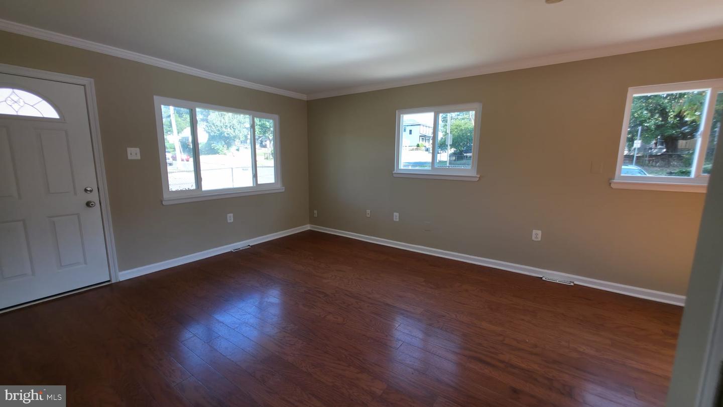 185 CABBEL DR, MANASSAS PARK, Virginia 20111, 3 Bedrooms Bedrooms, ,1 BathroomBathrooms,Residential,For sale,185 CABBEL DR,VAMP2003322 MLS # VAMP2003322 185 CABBEL DR, MANASSAS PARK, Virginia 20111, 3 Bedrooms Bedrooms, ,1 BathroomBathrooms,Residential,For sale,185 CABBEL DR,VAMP2003322 MLS # VAMP2003322