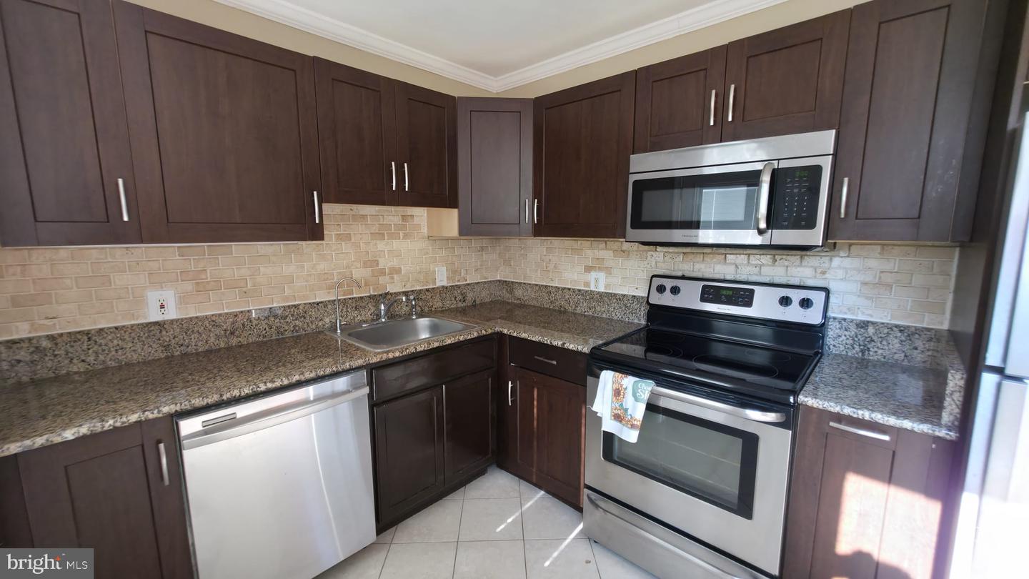 185 CABBEL DR, MANASSAS PARK, Virginia 20111, 3 Bedrooms Bedrooms, ,1 BathroomBathrooms,Residential,For sale,185 CABBEL DR,VAMP2003322 MLS # VAMP2003322 185 CABBEL DR, MANASSAS PARK, Virginia 20111, 3 Bedrooms Bedrooms, ,1 BathroomBathrooms,Residential,For sale,185 CABBEL DR,VAMP2003322 MLS # VAMP2003322