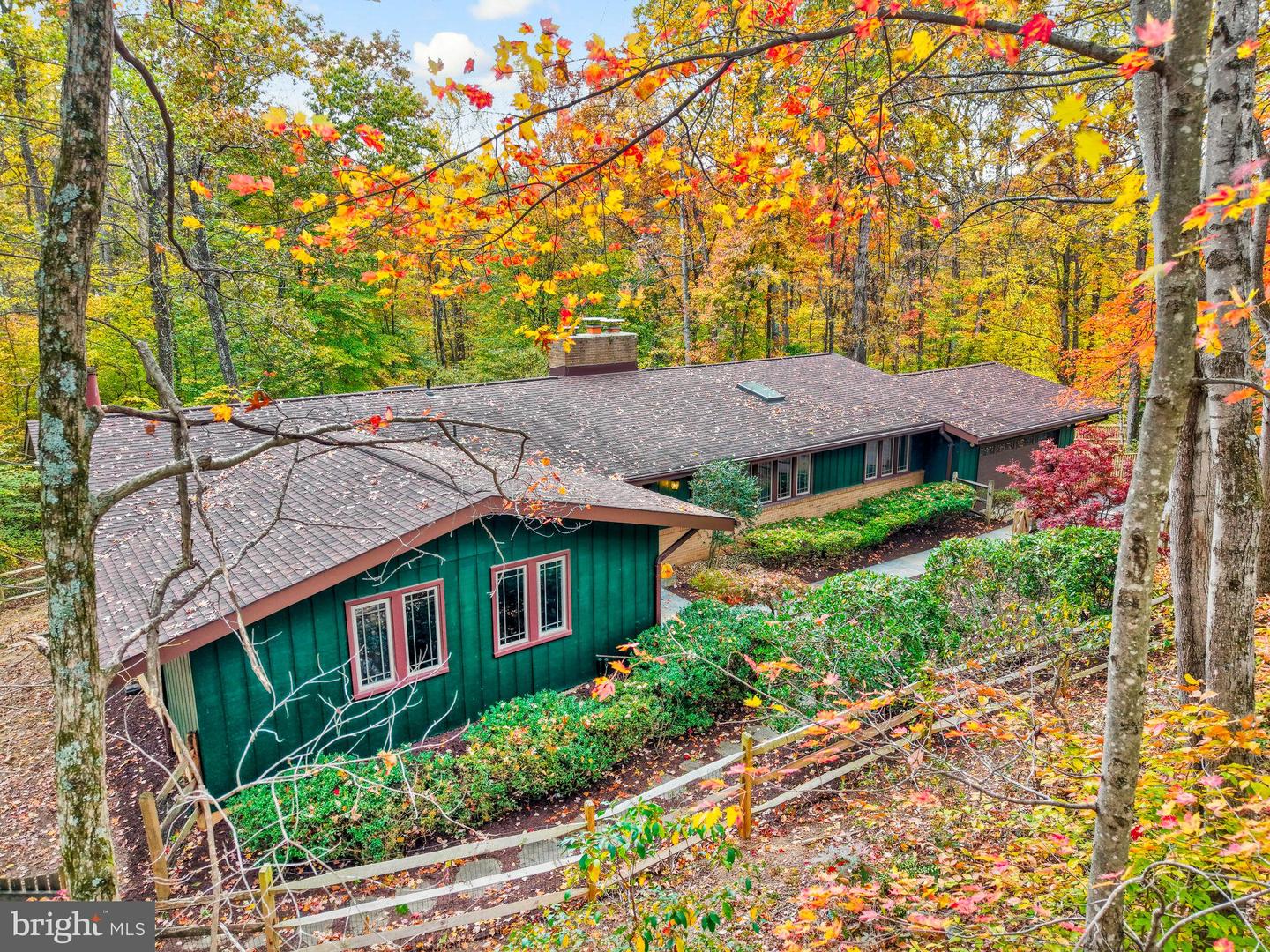 6812 GLENCOVE DR, CLIFTON, Virginia 20124, 4 Bedrooms Bedrooms, ,3 BathroomsBathrooms,Residential,For sale,6812 GLENCOVE DR,VAFX2267216 MLS # VAFX2267216 6812 GLENCOVE DR, CLIFTON, Virginia 20124, 4 Bedrooms Bedrooms, ,3 BathroomsBathrooms,Residential,For sale,6812 GLENCOVE DR,VAFX2267216 MLS # VAFX2267216