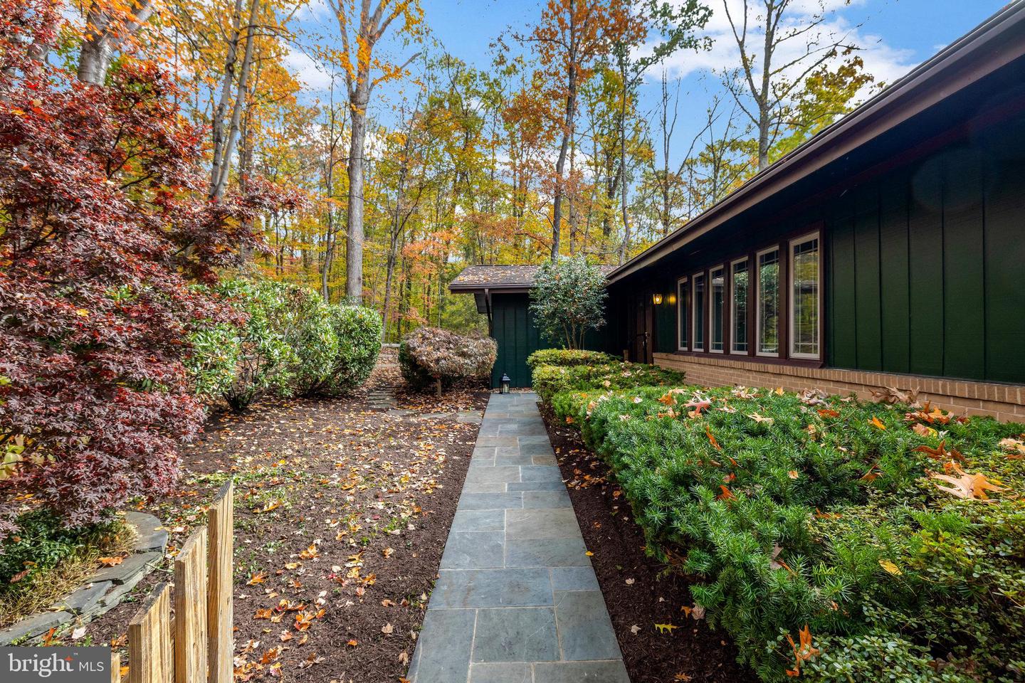 6812 GLENCOVE DR, CLIFTON, Virginia 20124, 4 Bedrooms Bedrooms, ,3 BathroomsBathrooms,Residential,For sale,6812 GLENCOVE DR,VAFX2267216 MLS # VAFX2267216 6812 GLENCOVE DR, CLIFTON, Virginia 20124, 4 Bedrooms Bedrooms, ,3 BathroomsBathrooms,Residential,For sale,6812 GLENCOVE DR,VAFX2267216 MLS # VAFX2267216