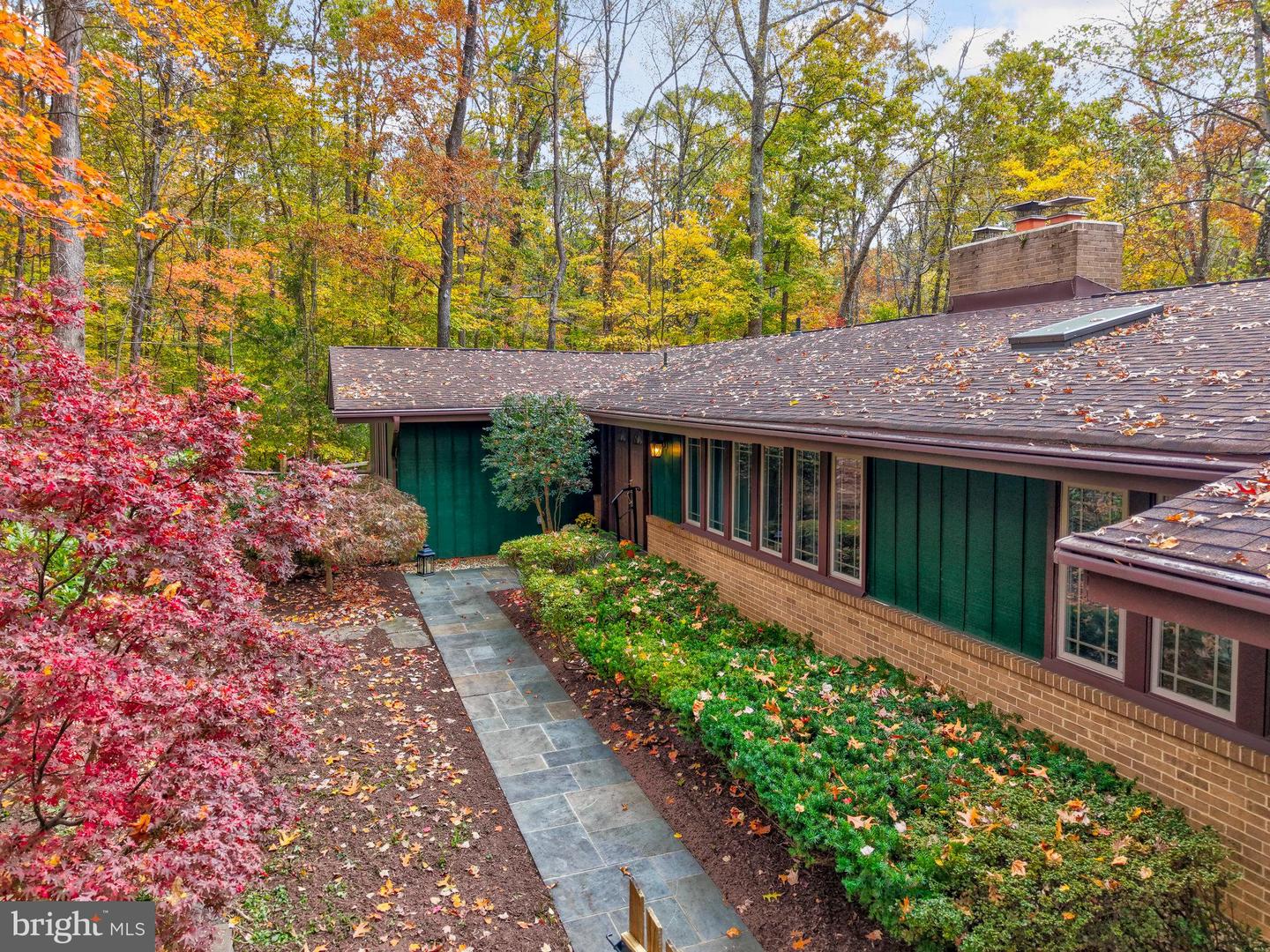 6812 GLENCOVE DR, CLIFTON, Virginia 20124, 4 Bedrooms Bedrooms, ,3 BathroomsBathrooms,Residential,For sale,6812 GLENCOVE DR,VAFX2267216 MLS # VAFX2267216 6812 GLENCOVE DR, CLIFTON, Virginia 20124, 4 Bedrooms Bedrooms, ,3 BathroomsBathrooms,Residential,For sale,6812 GLENCOVE DR,VAFX2267216 MLS # VAFX2267216