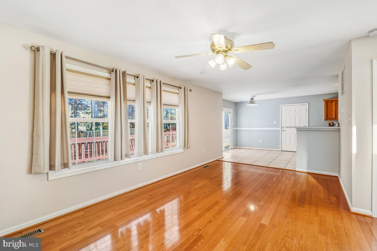 9 VARONE DR, STAFFORD, Virginia 22554, 4 Bedrooms Bedrooms, ,3 BathroomsBathrooms,Residential,For sale,9 VARONE DR,VAST2042682 MLS # VAST2042682 9 VARONE DR, STAFFORD, Virginia 22554, 4 Bedrooms Bedrooms, ,3 BathroomsBathrooms,Residential,For sale,9 VARONE DR,VAST2042682 MLS # VAST2042682