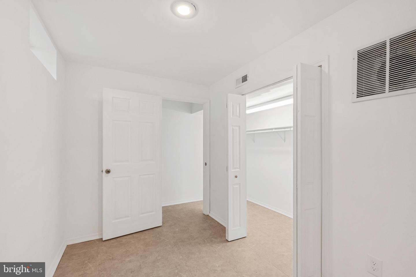 311 BRECKINRIDGE CT, BERRYVILLE, Virginia 22611, 5 Bedrooms Bedrooms, 10 Rooms Rooms,3 BathroomsBathrooms,Residential,For sale,311 BRECKINRIDGE CT,VACL2006084 MLS # VACL2006084 311 BRECKINRIDGE CT, BERRYVILLE, Virginia 22611, 5 Bedrooms Bedrooms, 10 Rooms Rooms,3 BathroomsBathrooms,Residential,For sale,311 BRECKINRIDGE CT,VACL2006084 MLS # VACL2006084