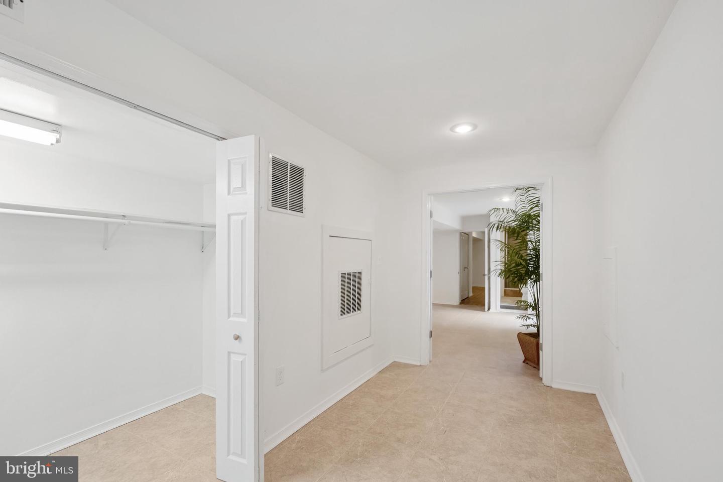 311 BRECKINRIDGE CT, BERRYVILLE, Virginia 22611, 5 Bedrooms Bedrooms, 10 Rooms Rooms,3 BathroomsBathrooms,Residential,For sale,311 BRECKINRIDGE CT,VACL2006084 MLS # VACL2006084 311 BRECKINRIDGE CT, BERRYVILLE, Virginia 22611, 5 Bedrooms Bedrooms, 10 Rooms Rooms,3 BathroomsBathrooms,Residential,For sale,311 BRECKINRIDGE CT,VACL2006084 MLS # VACL2006084