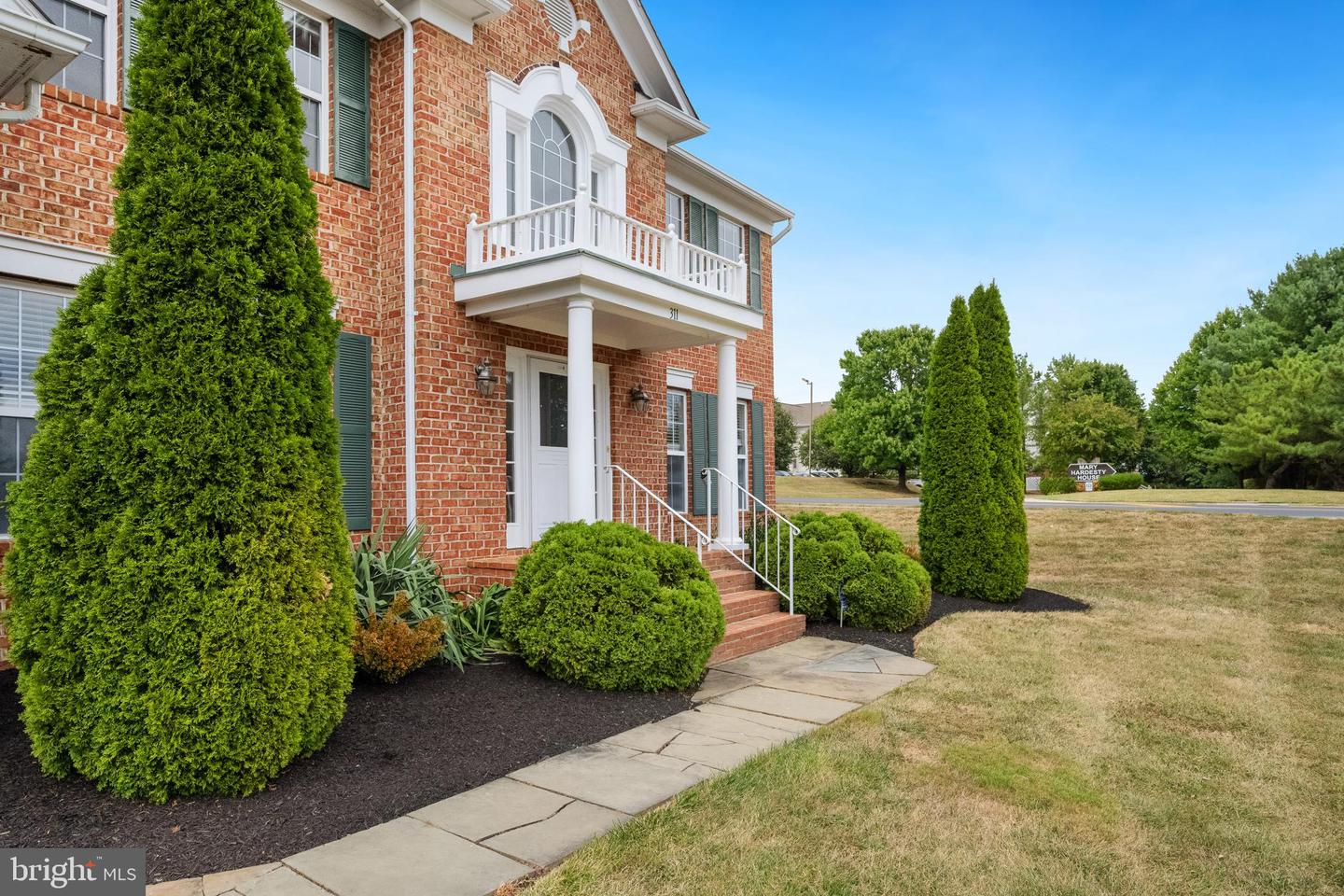 311 BRECKINRIDGE CT, BERRYVILLE, Virginia 22611, 5 Bedrooms Bedrooms, 10 Rooms Rooms,3 BathroomsBathrooms,Residential,For sale,311 BRECKINRIDGE CT,VACL2006084 MLS # VACL2006084 311 BRECKINRIDGE CT, BERRYVILLE, Virginia 22611, 5 Bedrooms Bedrooms, 10 Rooms Rooms,3 BathroomsBathrooms,Residential,For sale,311 BRECKINRIDGE CT,VACL2006084 MLS # VACL2006084