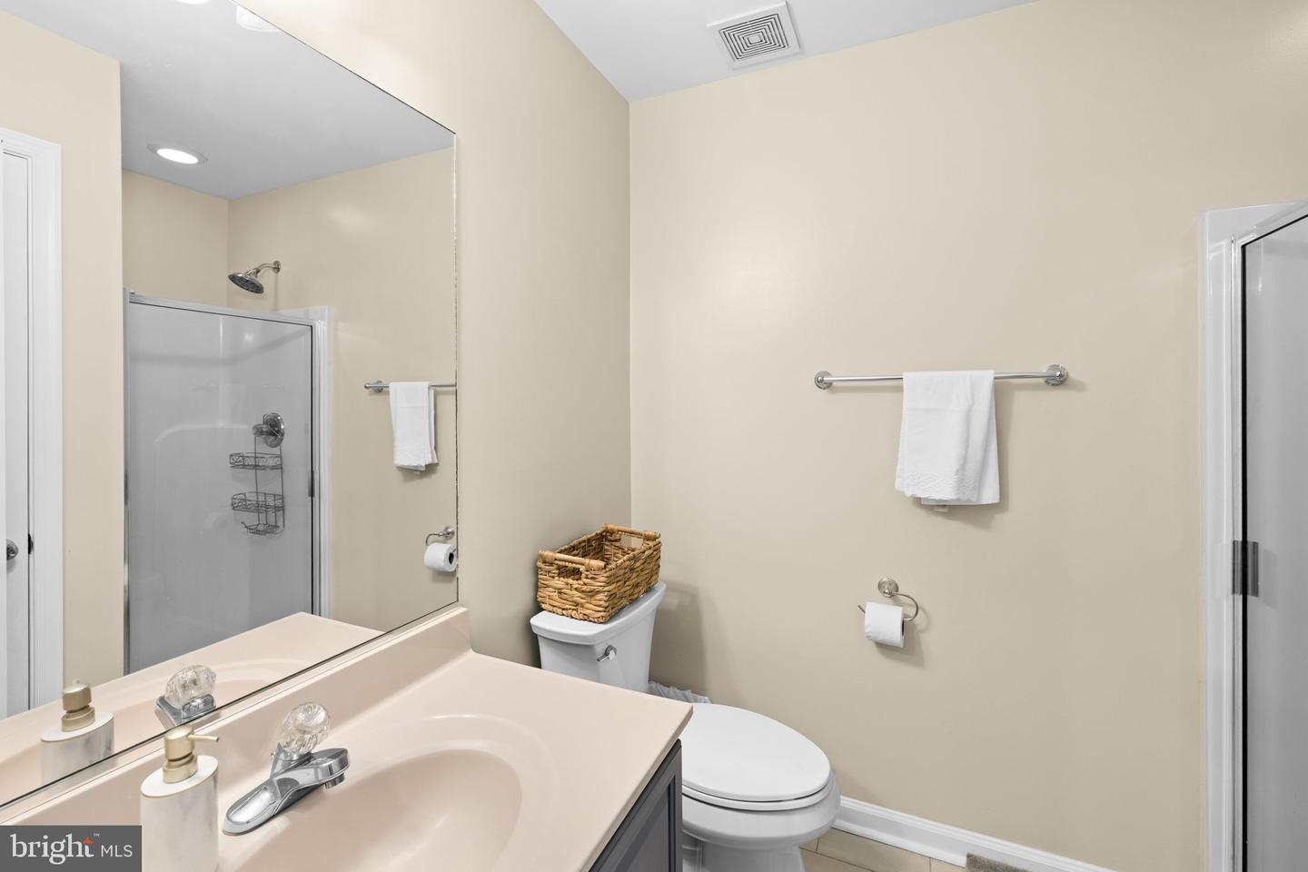 5 BASKET CT, STAFFORD, Virginia 22554, 6 Bedrooms Bedrooms, ,5 BathroomsBathrooms,Residential,For sale,5 BASKET CT,VAST2042802 MLS # VAST2042802 5 BASKET CT, STAFFORD, Virginia 22554, 6 Bedrooms Bedrooms, ,5 BathroomsBathrooms,Residential,For sale,5 BASKET CT,VAST2042802 MLS # VAST2042802