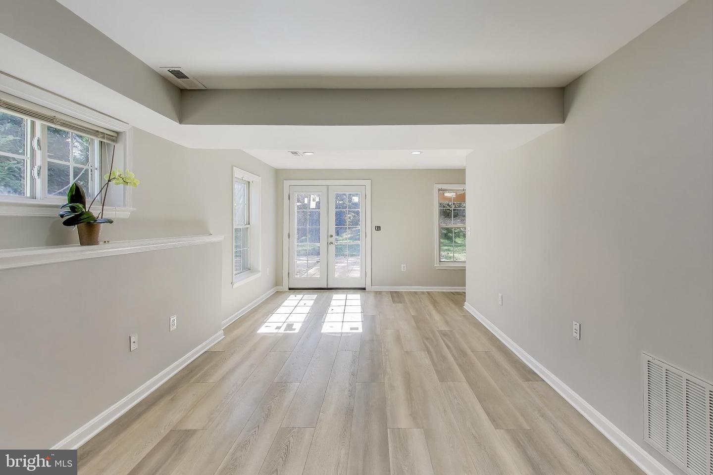 5337 BOX TURTLE CT, WOODBRIDGE, Virginia 22193, 5 Bedrooms Bedrooms, ,3 BathroomsBathrooms,Residential,For sale,5337 BOX TURTLE CT,VAPW2104632 MLS # VAPW2104632 5337 BOX TURTLE CT, WOODBRIDGE, Virginia 22193, 5 Bedrooms Bedrooms, ,3 BathroomsBathrooms,Residential,For sale,5337 BOX TURTLE CT,VAPW2104632 MLS # VAPW2104632