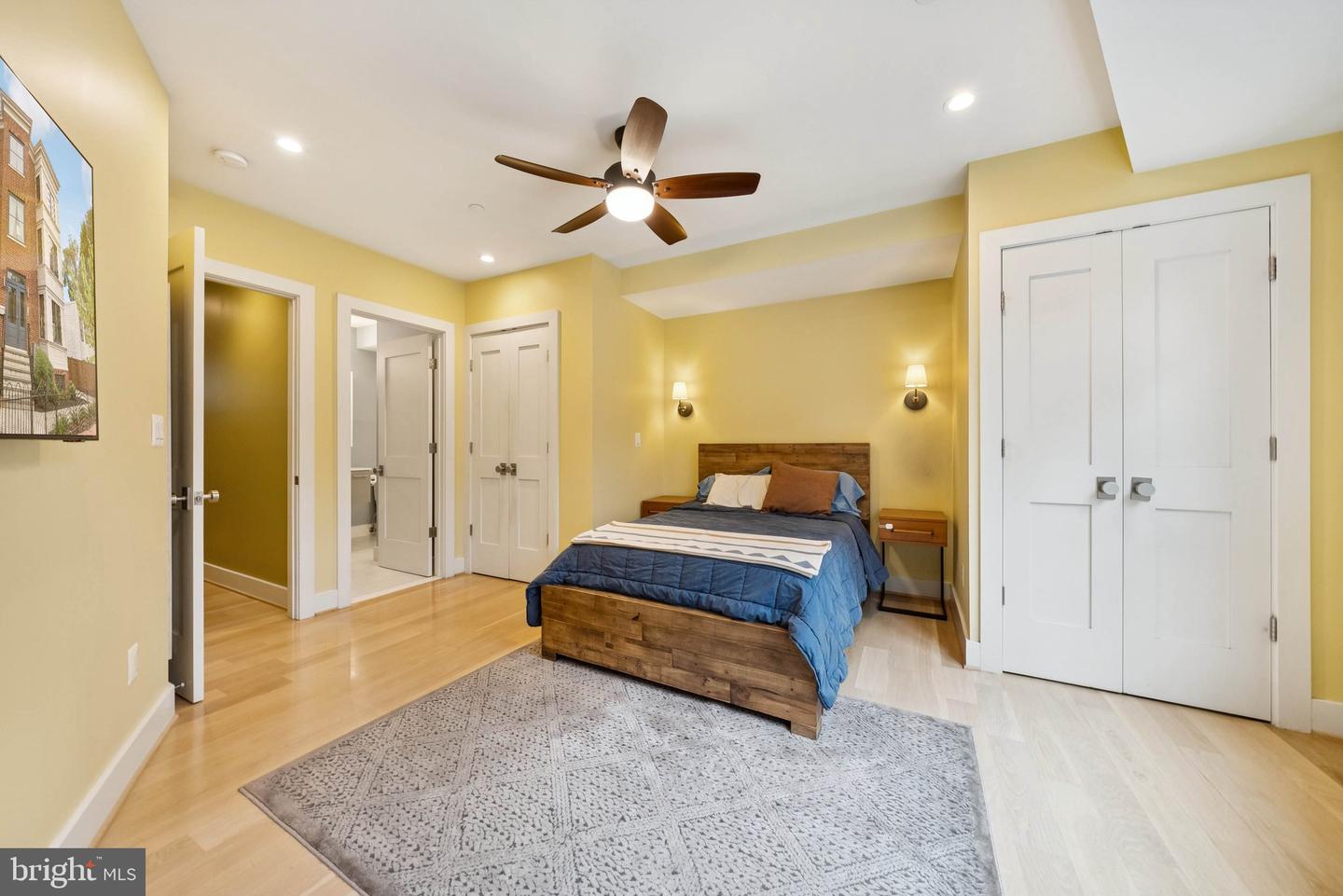 1301 POTOMAC AVE SE #2, WASHINGTON, District Of Columbia 20003, 2 Bedrooms Bedrooms, ,2 BathroomsBathrooms,Residential,For sale,1301 POTOMAC AVE SE #2,DCDC2223904 MLS # DCDC2223904 1301 POTOMAC AVE SE #2, WASHINGTON, District Of Columbia 20003, 2 Bedrooms Bedrooms, ,2 BathroomsBathrooms,Residential,For sale,1301 POTOMAC AVE SE #2,DCDC2223904 MLS # DCDC2223904