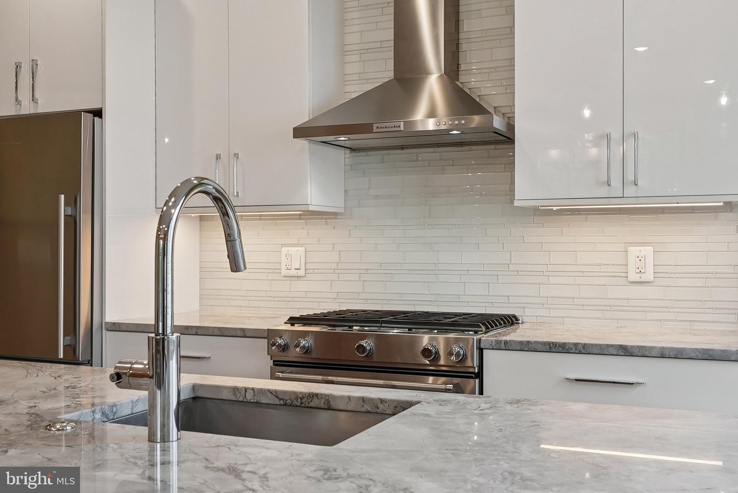 1301 POTOMAC AVE SE #2, WASHINGTON, District Of Columbia 20003, 2 Bedrooms Bedrooms, ,2 BathroomsBathrooms,Residential,For sale,1301 POTOMAC AVE SE #2,DCDC2223904 MLS # DCDC2223904 1301 POTOMAC AVE SE #2, WASHINGTON, District Of Columbia 20003, 2 Bedrooms Bedrooms, ,2 BathroomsBathrooms,Residential,For sale,1301 POTOMAC AVE SE #2,DCDC2223904 MLS # DCDC2223904