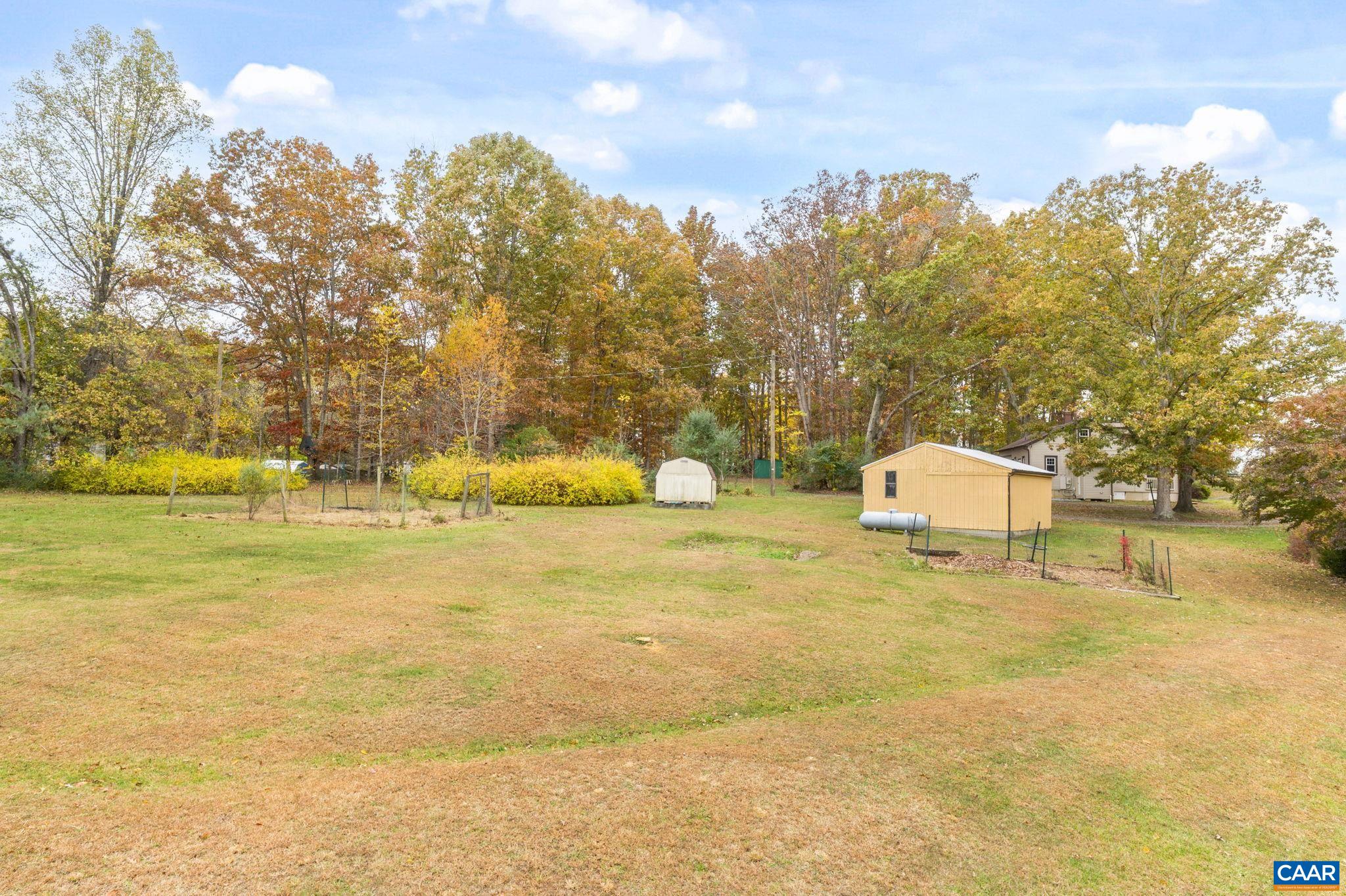 6497 GROVE HILL CT, GORDONSVILLE, Virginia 22942, 3 Bedrooms Bedrooms, ,1 BathroomBathrooms,Residential,6497 GROVE HILL CT,670659 MLS # 670659 6497 GROVE HILL CT, GORDONSVILLE, Virginia 22942, 3 Bedrooms Bedrooms, ,1 BathroomBathrooms,Residential,6497 GROVE HILL CT,670659 MLS # 670659