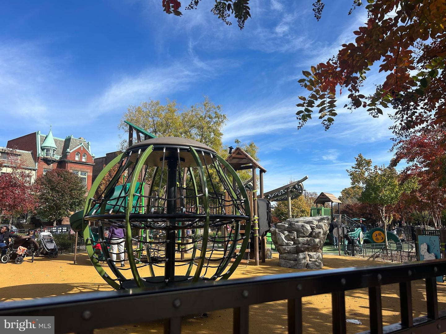 1019 SOUTH CAROLINA AVE SE, WASHINGTON, District Of Columbia 20003, 2 Bedrooms Bedrooms, ,1 BathroomBathrooms,Residential,For sale,1019 SOUTH CAROLINA AVE SE,DCDC2224318 MLS # DCDC2224318 1019 SOUTH CAROLINA AVE SE, WASHINGTON, District Of Columbia 20003, 2 Bedrooms Bedrooms, ,1 BathroomBathrooms,Residential,For sale,1019 SOUTH CAROLINA AVE SE,DCDC2224318 MLS # DCDC2224318