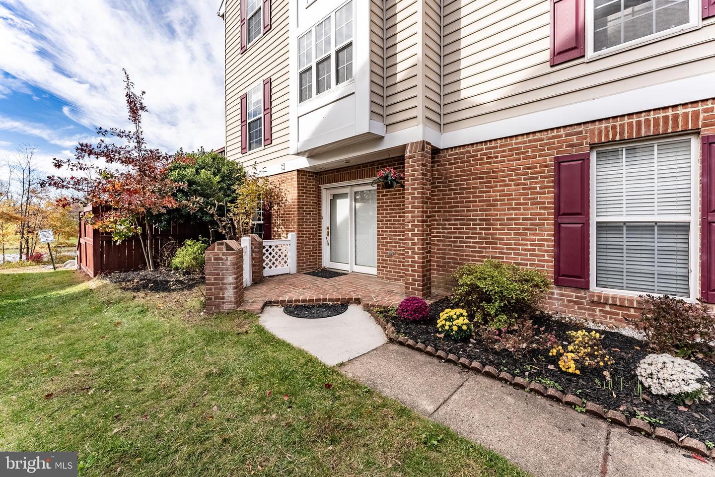 4828 HERON NECK LN, FAIRFAX, Virginia 22033, 3 Bedrooms Bedrooms, ,3 BathroomsBathrooms,Residential,For sale,4828 HERON NECK LN,VAFX2270118 MLS # VAFX2270118 4828 HERON NECK LN, FAIRFAX, Virginia 22033, 3 Bedrooms Bedrooms, ,3 BathroomsBathrooms,Residential,For sale,4828 HERON NECK LN,VAFX2270118 MLS # VAFX2270118