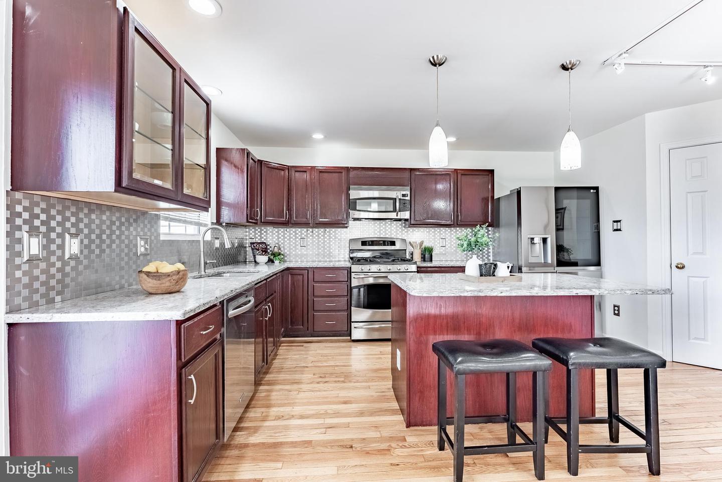 4828 HERON NECK LN, FAIRFAX, Virginia 22033, 3 Bedrooms Bedrooms, ,3 BathroomsBathrooms,Residential,For sale,4828 HERON NECK LN,VAFX2270118 MLS # VAFX2270118 4828 HERON NECK LN, FAIRFAX, Virginia 22033, 3 Bedrooms Bedrooms, ,3 BathroomsBathrooms,Residential,For sale,4828 HERON NECK LN,VAFX2270118 MLS # VAFX2270118