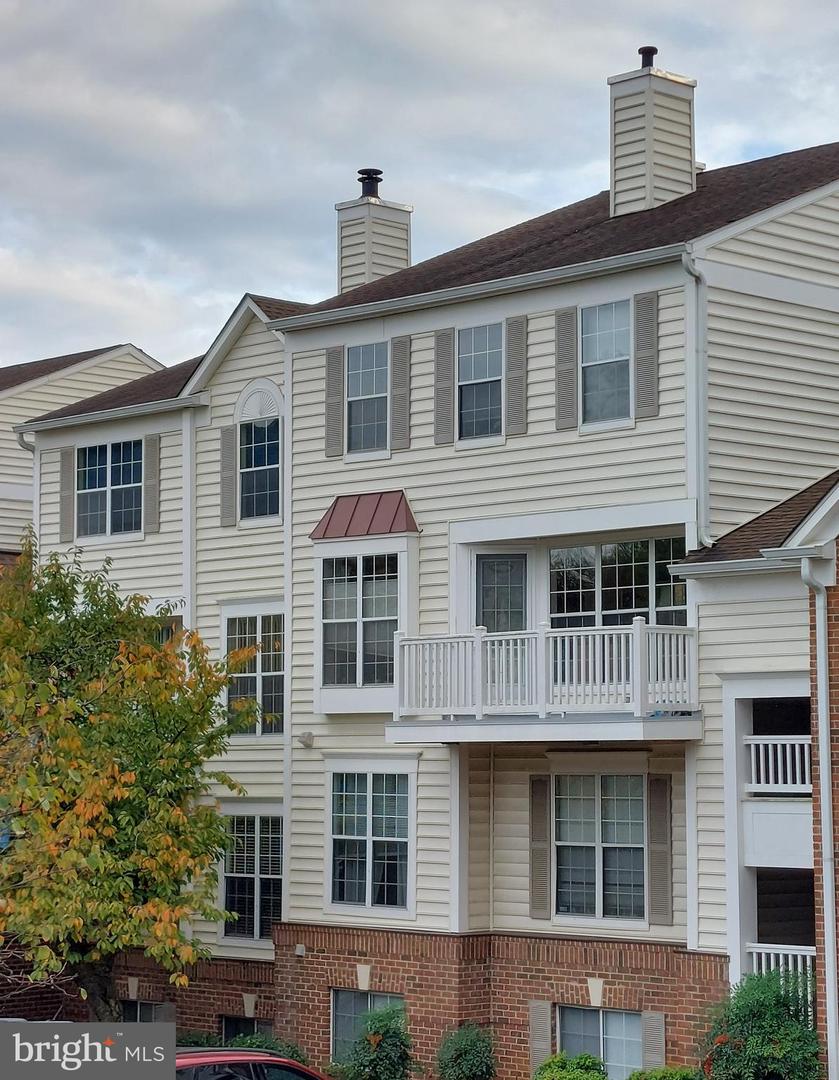 46893 EATON TER #300, STERLING, Virginia 20164, 2 Bedrooms Bedrooms, ,1 BathroomBathrooms,Residential,For sale,46893 EATON TER #300,VALO2108000 MLS # VALO2108000