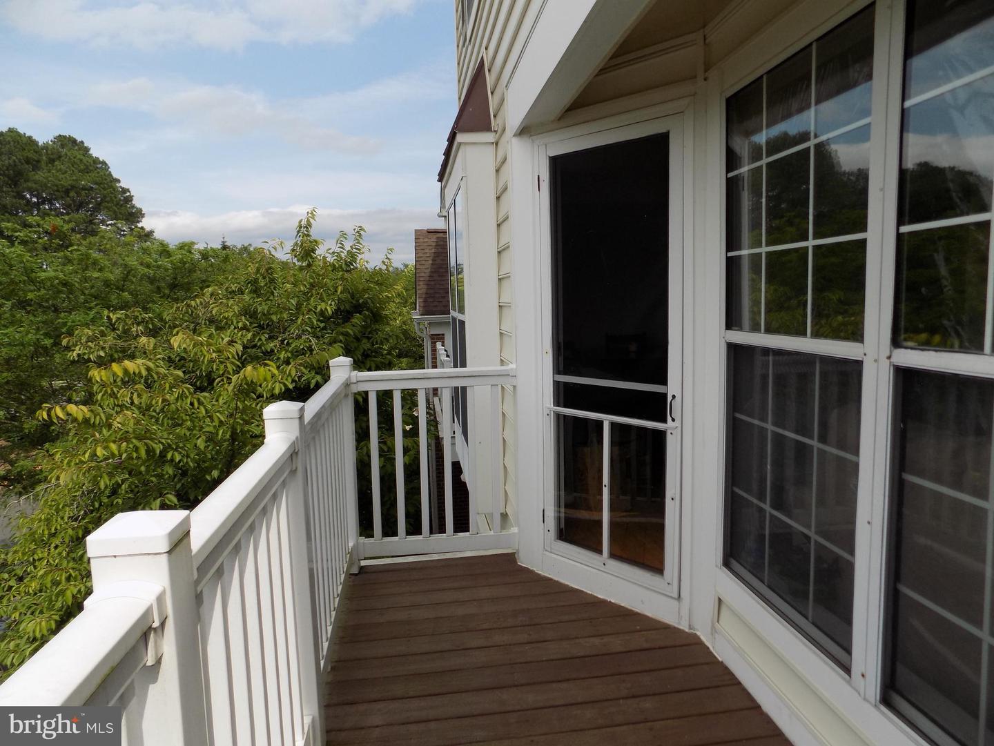 46893 EATON TER #300, STERLING, Virginia 20164, 2 Bedrooms Bedrooms, ,1 BathroomBathrooms,Residential,For sale,46893 EATON TER #300,VALO2108000 MLS # VALO2108000