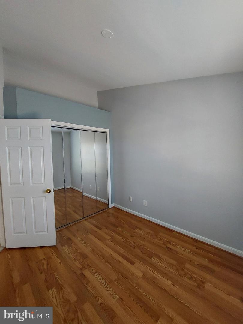 46893 EATON TER #300, STERLING, Virginia 20164, 2 Bedrooms Bedrooms, ,1 BathroomBathrooms,Residential,For sale,46893 EATON TER #300,VALO2108000 MLS # VALO2108000