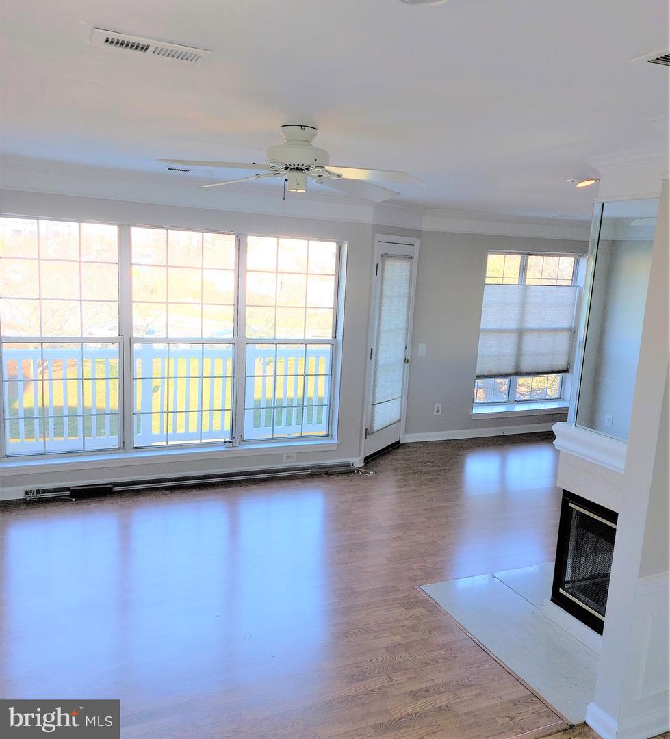 46893 EATON TER #300, STERLING, Virginia 20164, 2 Bedrooms Bedrooms, ,1 BathroomBathrooms,Residential,For sale,46893 EATON TER #300,VALO2108000 MLS # VALO2108000