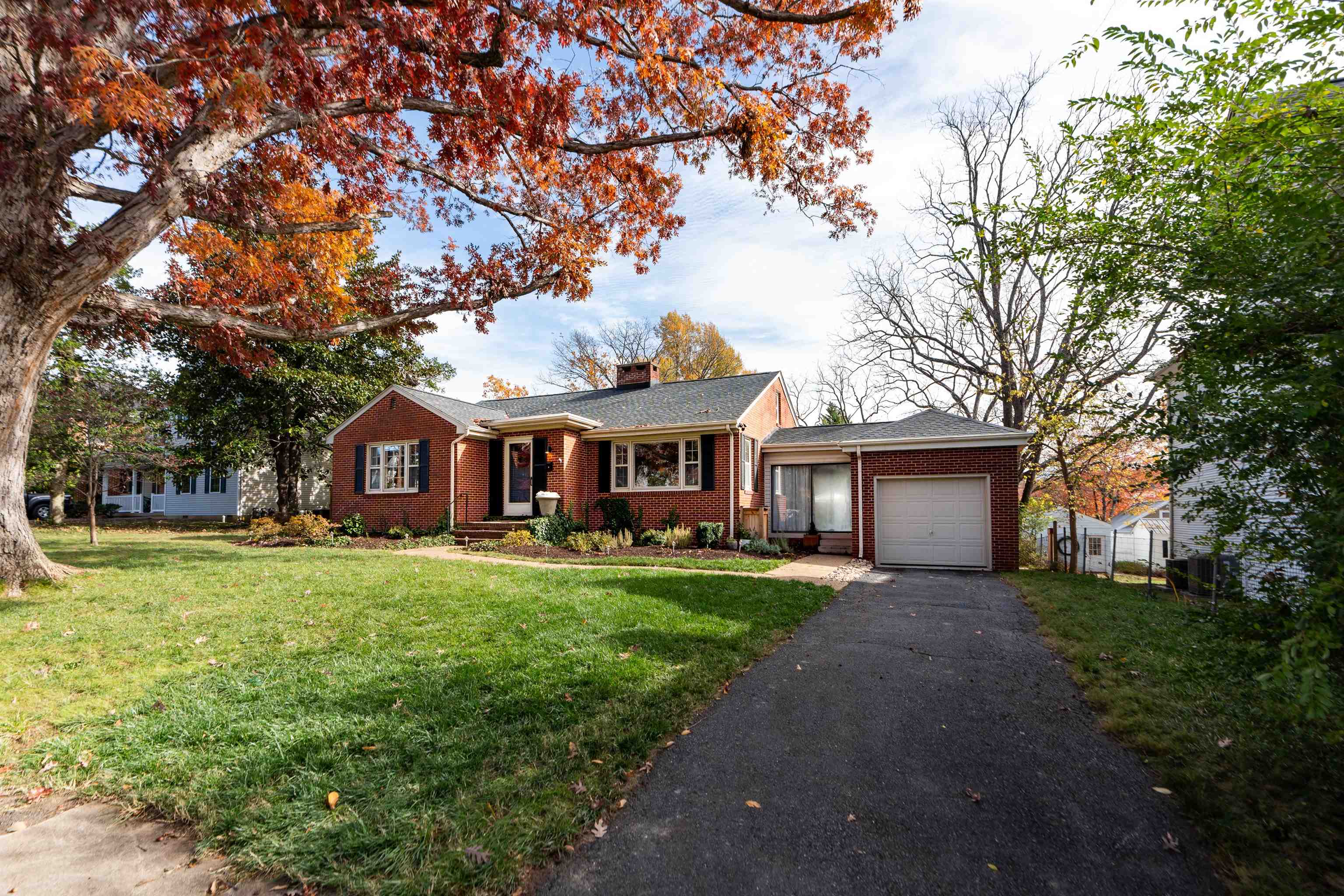 548 PINE AVE, WAYNESBORO, Virginia 22980, 3 Bedrooms Bedrooms, ,2 BathroomsBathrooms,Residential,548 PINE AVE,670796 MLS # 670796 548 PINE AVE, WAYNESBORO, Virginia 22980, 3 Bedrooms Bedrooms, ,2 BathroomsBathrooms,Residential,548 PINE AVE,670796 MLS # 670796