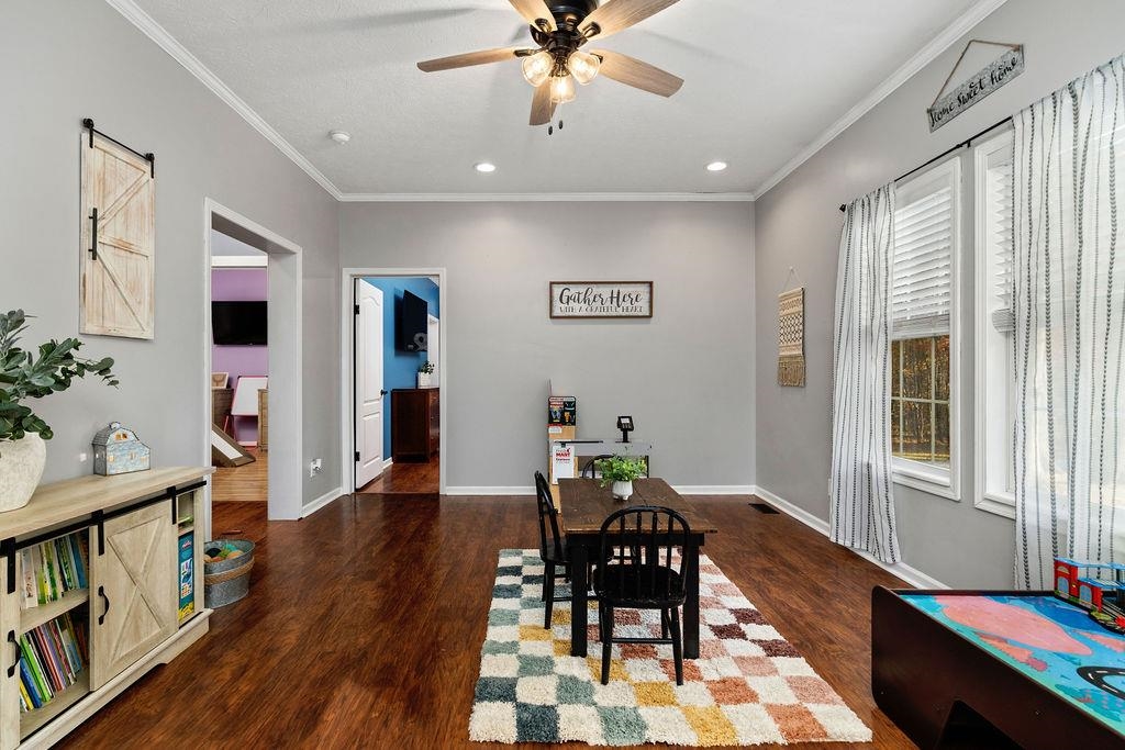 333 BRIDGEWATER RD, BRIDGEWATER, Virginia 22812, 3 Bedrooms Bedrooms, ,2 BathroomsBathrooms,Residential,333 BRIDGEWATER RD,670801 MLS # 670801 333 BRIDGEWATER RD, BRIDGEWATER, Virginia 22812, 3 Bedrooms Bedrooms, ,2 BathroomsBathrooms,Residential,333 BRIDGEWATER RD,670801 MLS # 670801