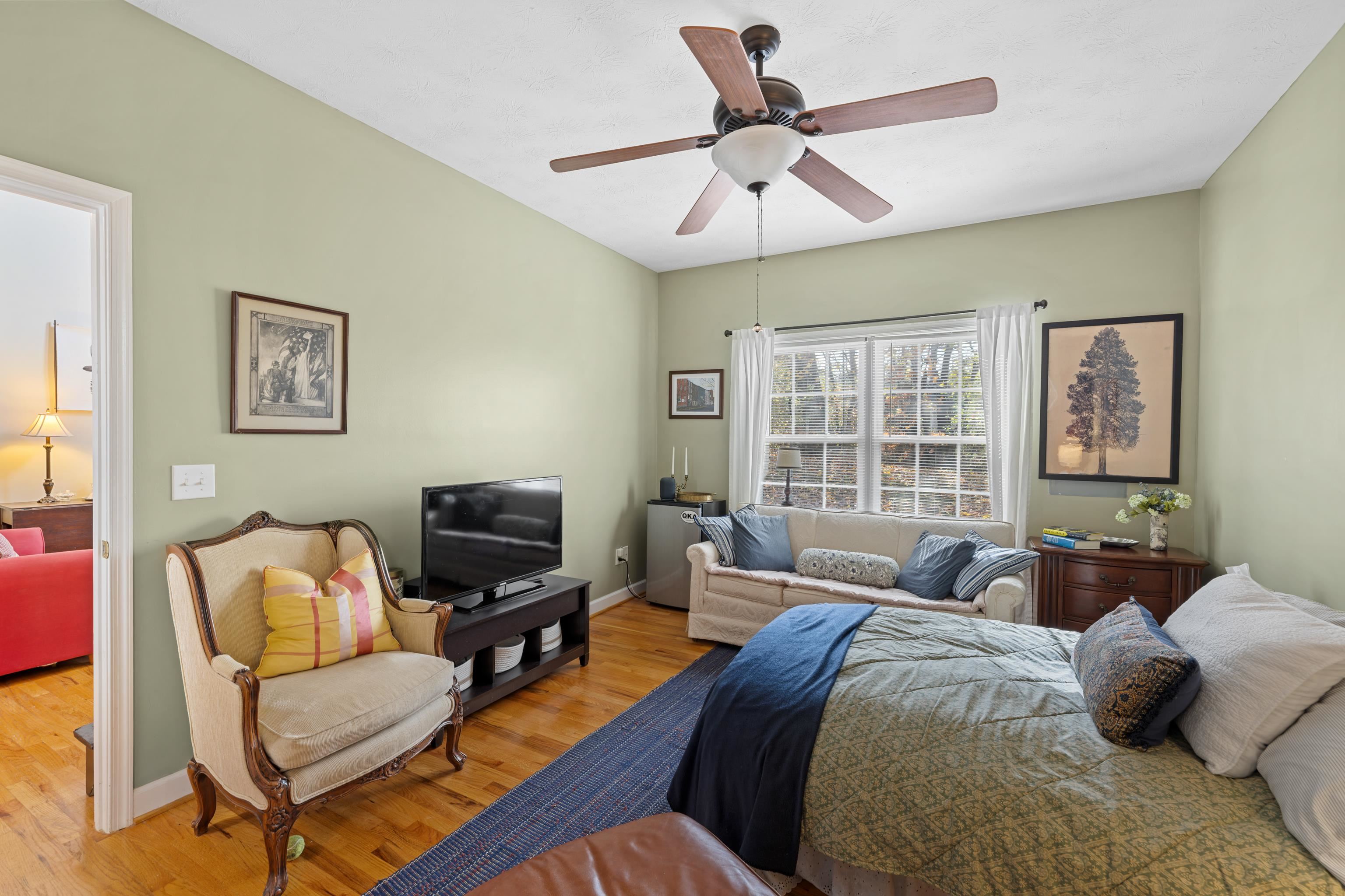 110 COLLINSWOOD DR, STAUNTON, Virginia 24401, 4 Bedrooms Bedrooms, ,2 BathroomsBathrooms,Residential,110 COLLINSWOOD DR,670802 MLS # 670802