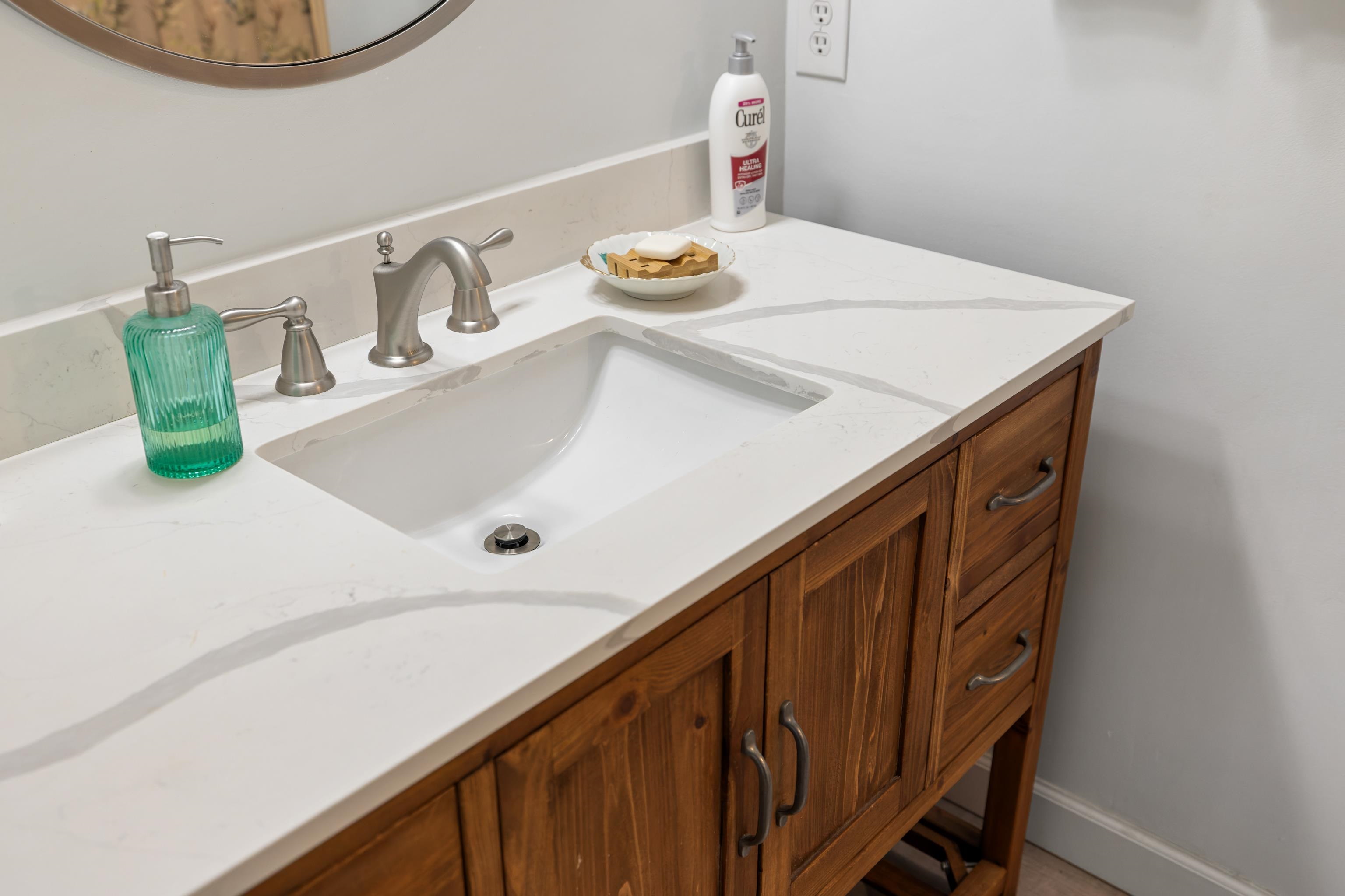 110 COLLINSWOOD DR, STAUNTON, Virginia 24401, 4 Bedrooms Bedrooms, ,2 BathroomsBathrooms,Residential,110 COLLINSWOOD DR,670802 MLS # 670802