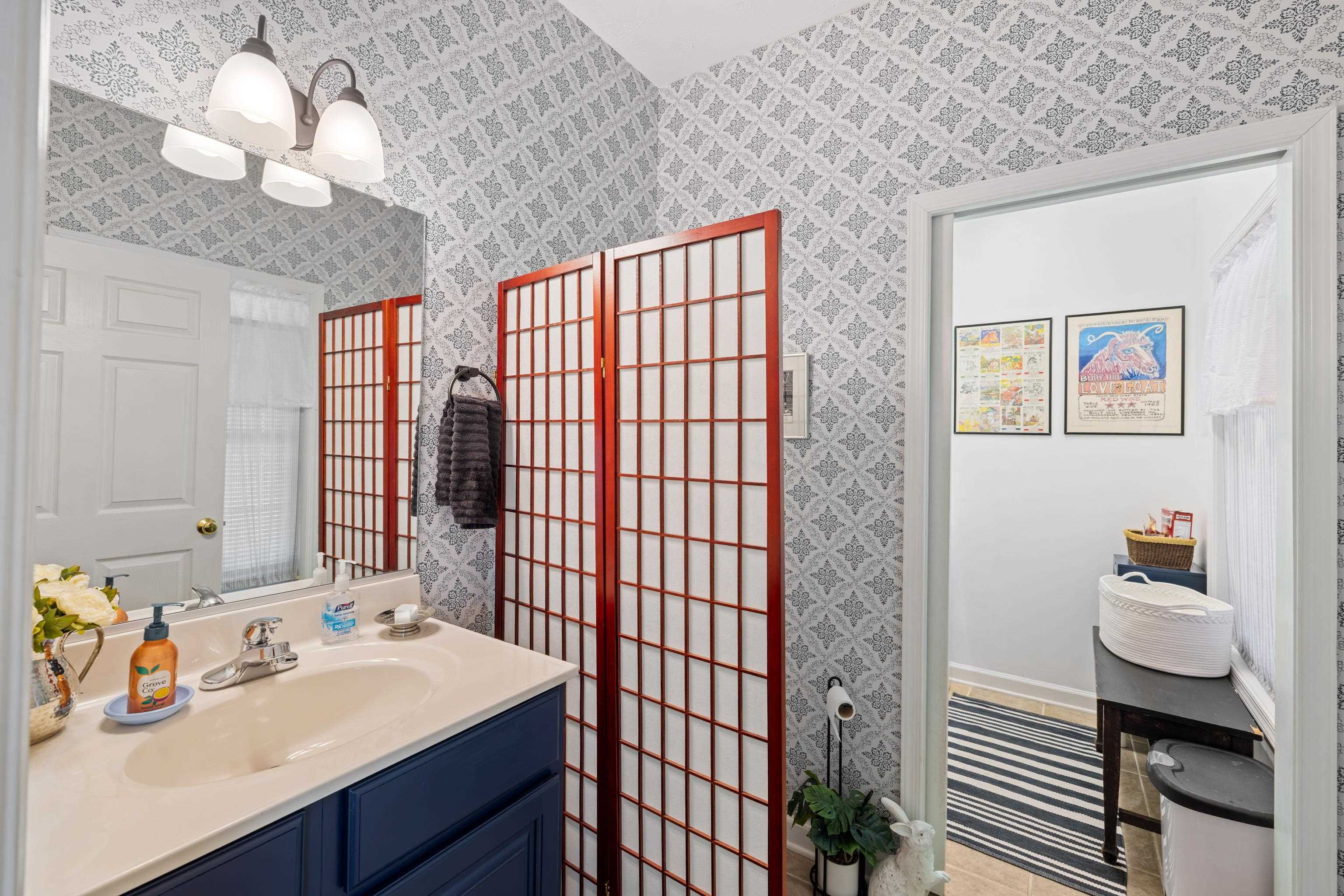 110 COLLINSWOOD DR, STAUNTON, Virginia 24401, 4 Bedrooms Bedrooms, ,2 BathroomsBathrooms,Residential,110 COLLINSWOOD DR,670802 MLS # 670802