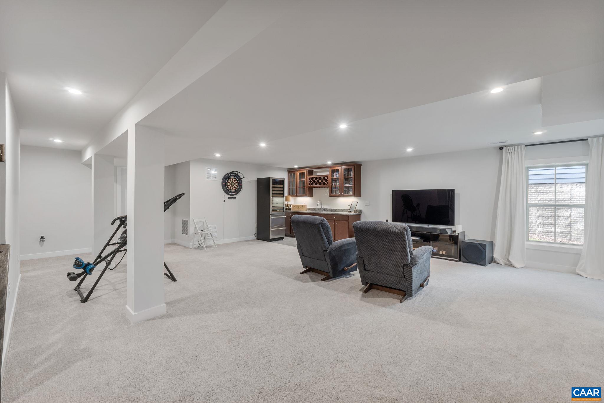 1395 DELPHI LN, CHARLOTTESVILLE, Virginia 22911, 2 Bedrooms Bedrooms, ,3 BathroomsBathrooms,Residential,1395 DELPHI LN,670805 MLS # 670805