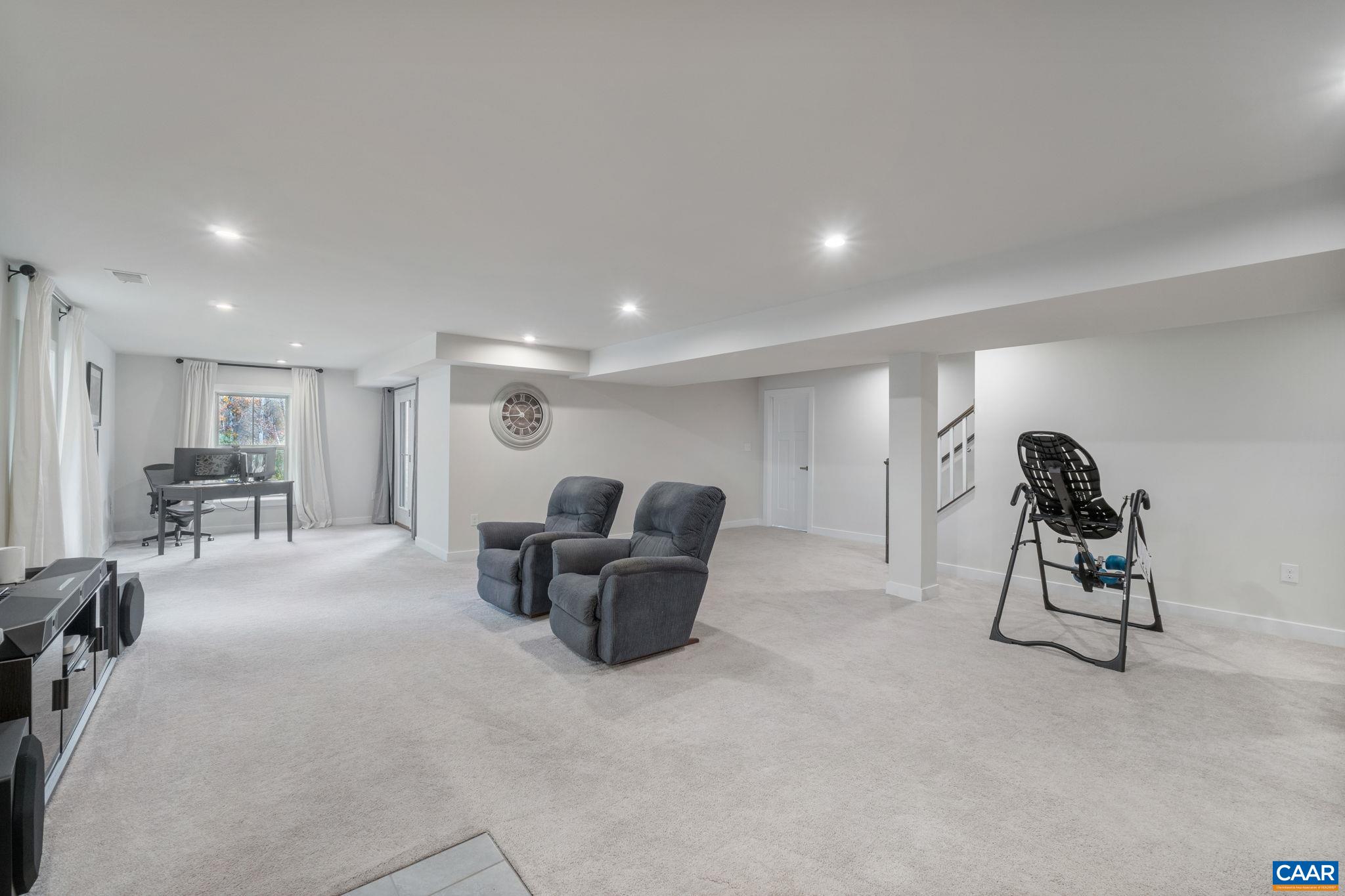 1395 DELPHI LN, CHARLOTTESVILLE, Virginia 22911, 2 Bedrooms Bedrooms, ,3 BathroomsBathrooms,Residential,1395 DELPHI LN,670805 MLS # 670805