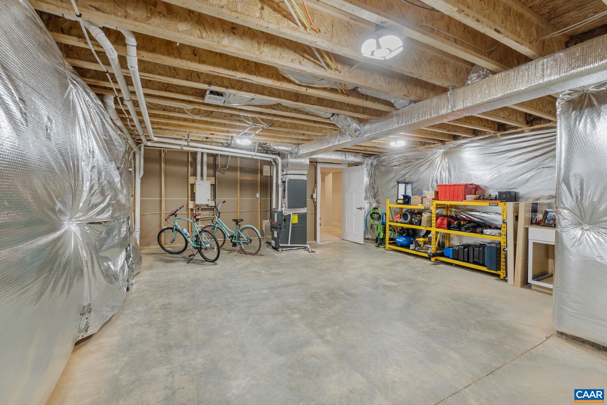 1395 DELPHI LN, CHARLOTTESVILLE, Virginia 22911, 2 Bedrooms Bedrooms, ,3 BathroomsBathrooms,Residential,1395 DELPHI LN,670805 MLS # 670805