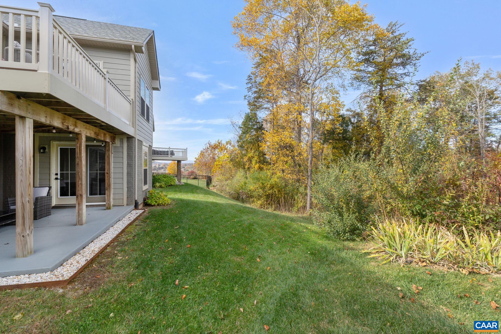 1395 DELPHI LN, CHARLOTTESVILLE, Virginia 22911, 2 Bedrooms Bedrooms, ,3 BathroomsBathrooms,Residential,1395 DELPHI LN,670805 MLS # 670805