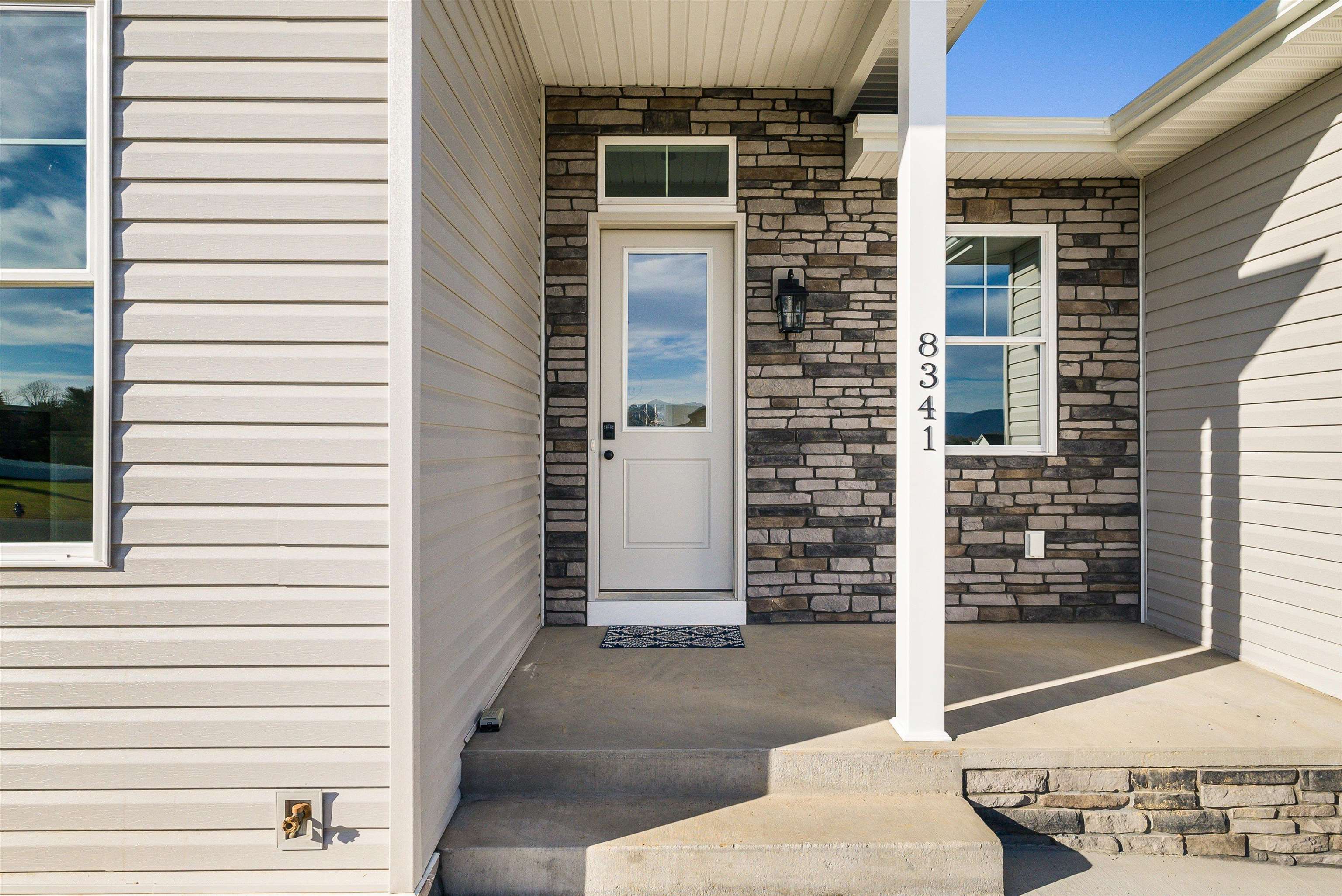 8341 ROCK CREEK RD, MCGAHEYSVILLE, Virginia 22840, 5 Bedrooms Bedrooms, ,3 BathroomsBathrooms,Residential,Litten 0178,8341 ROCK CREEK RD,670808 MLS # 670808