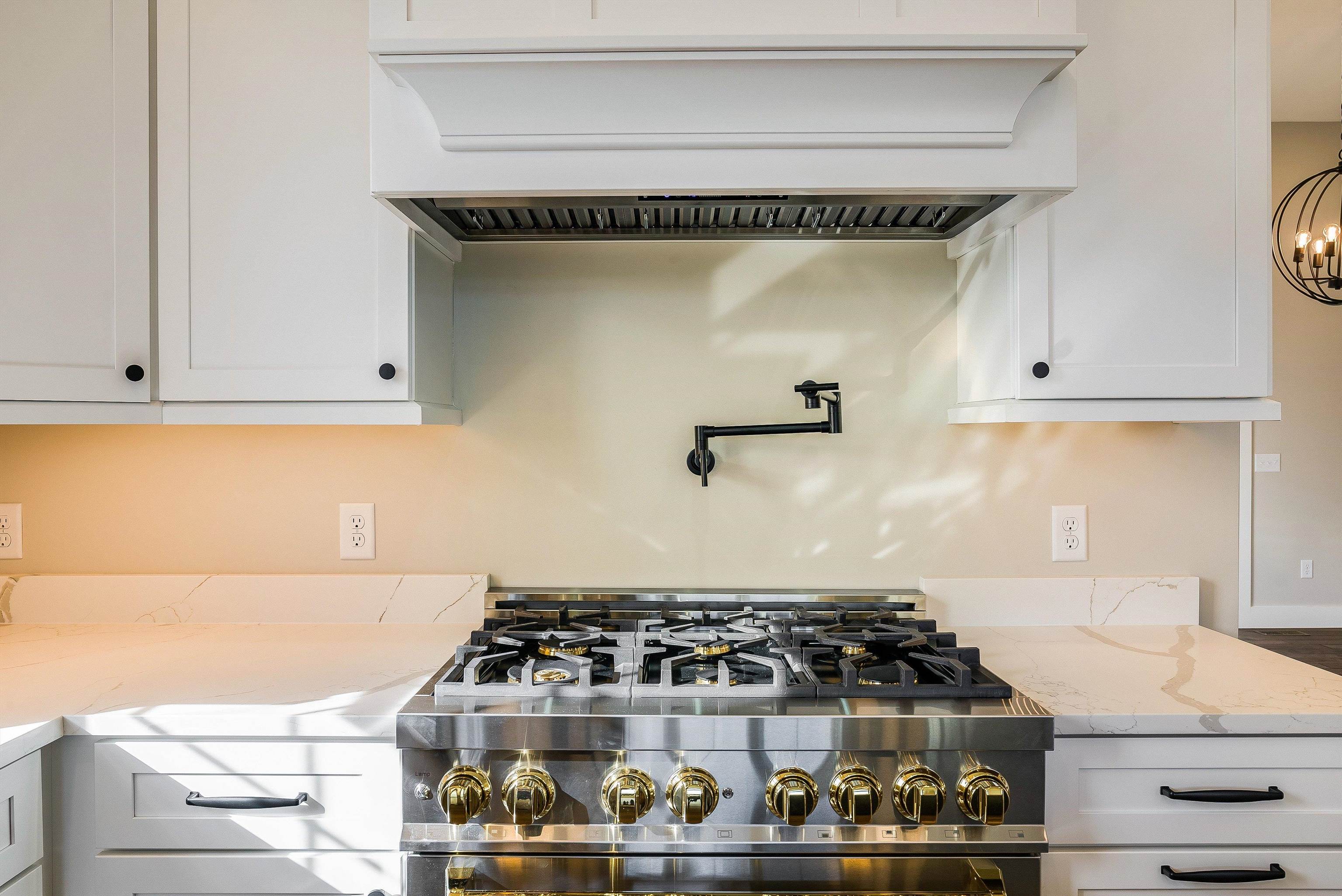 8341 ROCK CREEK RD, MCGAHEYSVILLE, Virginia 22840, 5 Bedrooms Bedrooms, ,3 BathroomsBathrooms,Residential,Litten 0178,8341 ROCK CREEK RD,670808 MLS # 670808