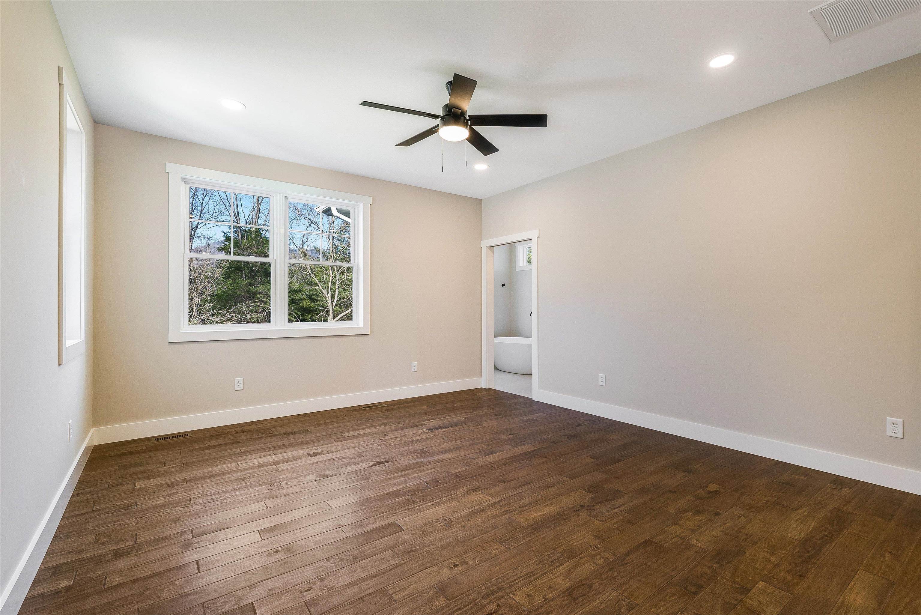 8341 ROCK CREEK RD, MCGAHEYSVILLE, Virginia 22840, 5 Bedrooms Bedrooms, ,3 BathroomsBathrooms,Residential,Litten 0178,8341 ROCK CREEK RD,670808 MLS # 670808