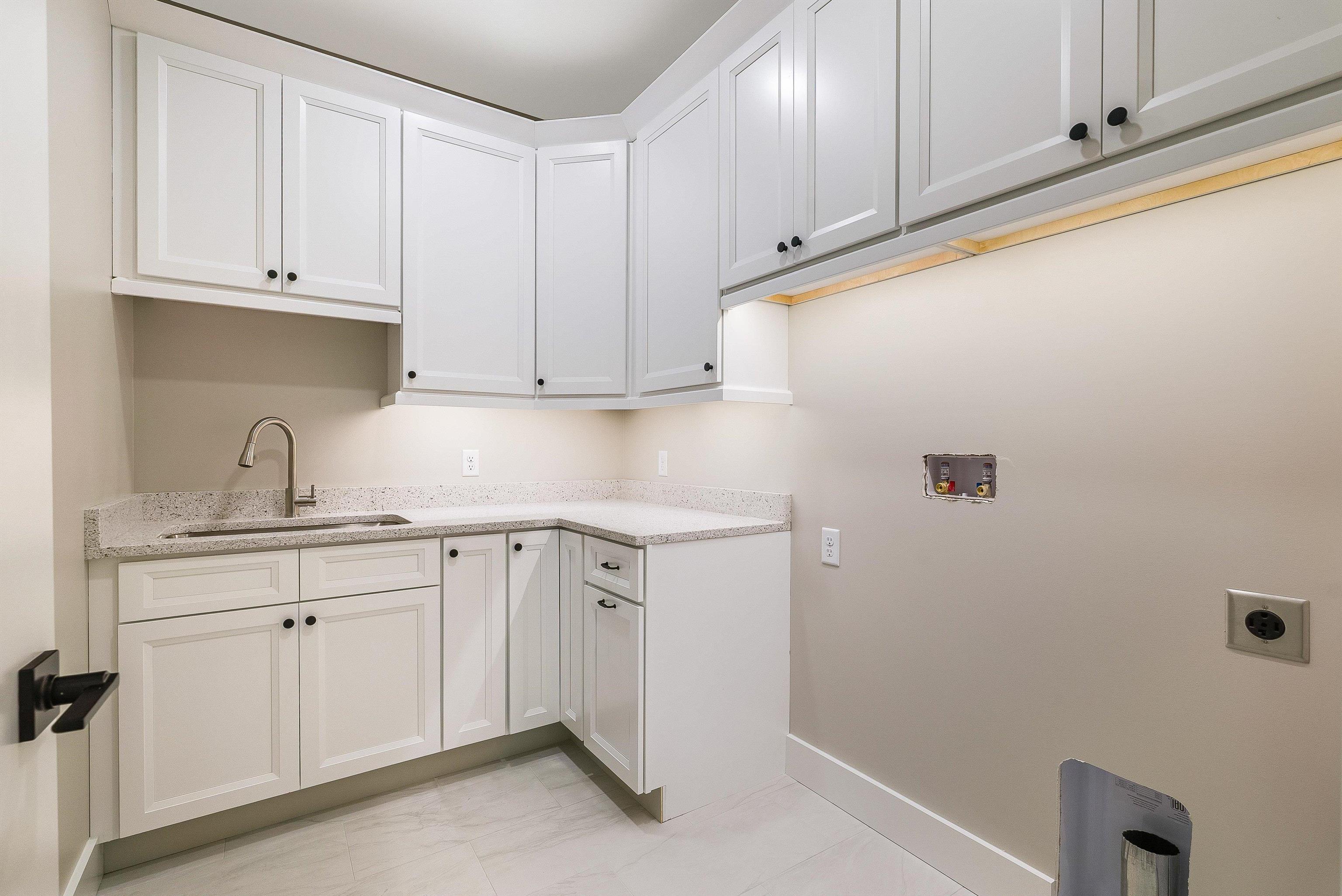 8341 ROCK CREEK RD, MCGAHEYSVILLE, Virginia 22840, 5 Bedrooms Bedrooms, ,3 BathroomsBathrooms,Residential,Litten 0178,8341 ROCK CREEK RD,670808 MLS # 670808