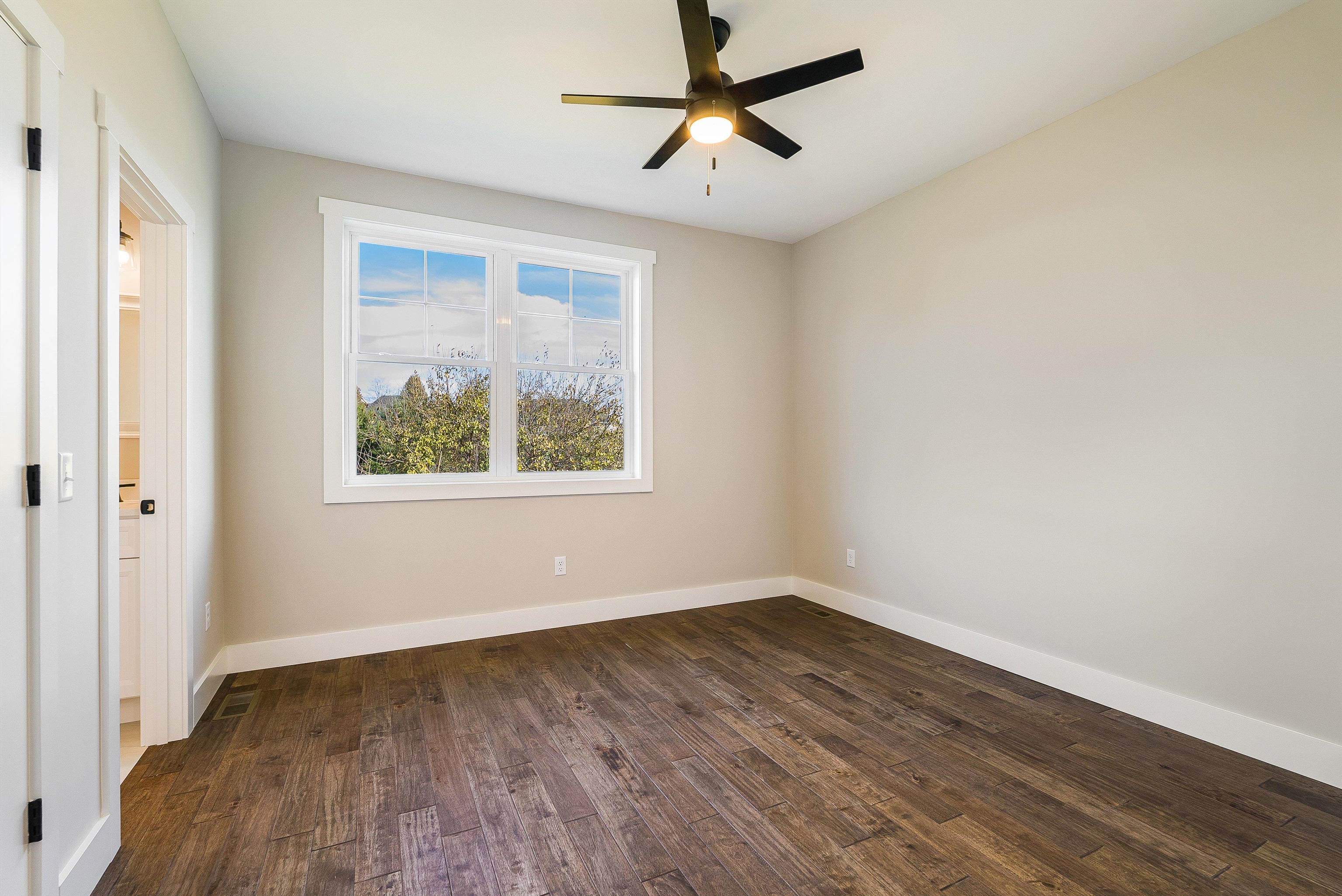 8341 ROCK CREEK RD, MCGAHEYSVILLE, Virginia 22840, 5 Bedrooms Bedrooms, ,3 BathroomsBathrooms,Residential,Litten 0178,8341 ROCK CREEK RD,670808 MLS # 670808