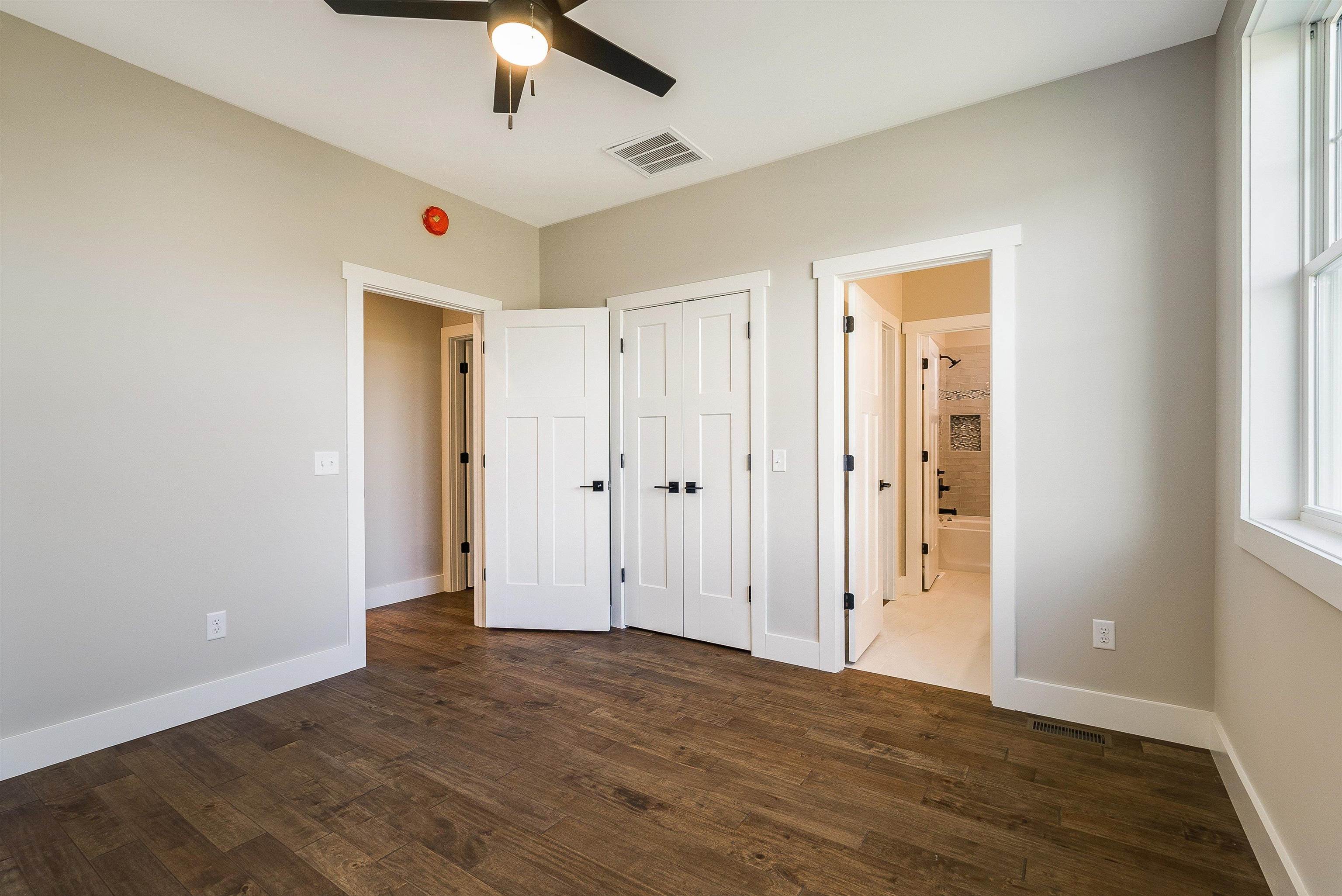 8341 ROCK CREEK RD, MCGAHEYSVILLE, Virginia 22840, 5 Bedrooms Bedrooms, ,3 BathroomsBathrooms,Residential,Litten 0178,8341 ROCK CREEK RD,670808 MLS # 670808