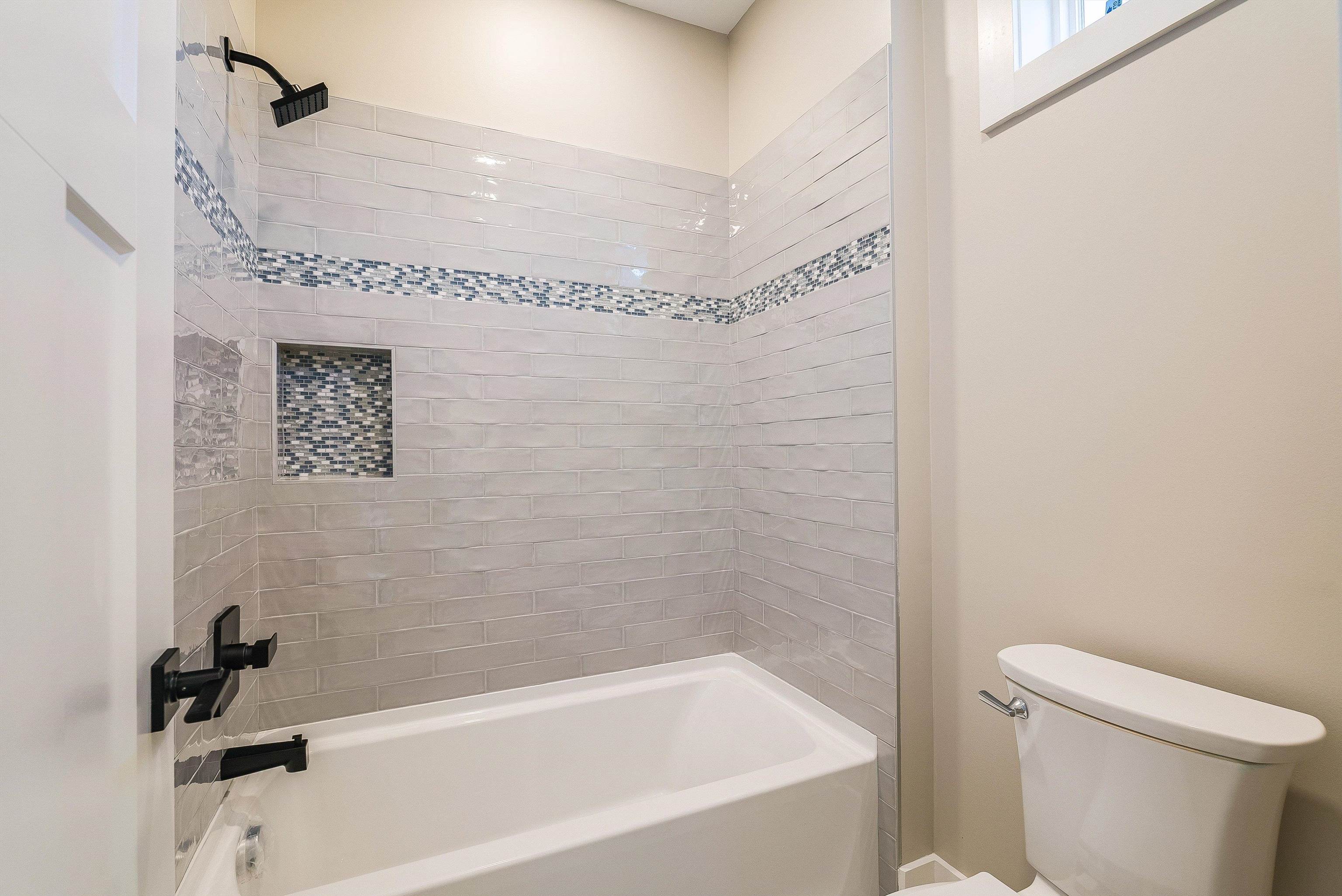 8341 ROCK CREEK RD, MCGAHEYSVILLE, Virginia 22840, 5 Bedrooms Bedrooms, ,3 BathroomsBathrooms,Residential,Litten 0178,8341 ROCK CREEK RD,670808 MLS # 670808