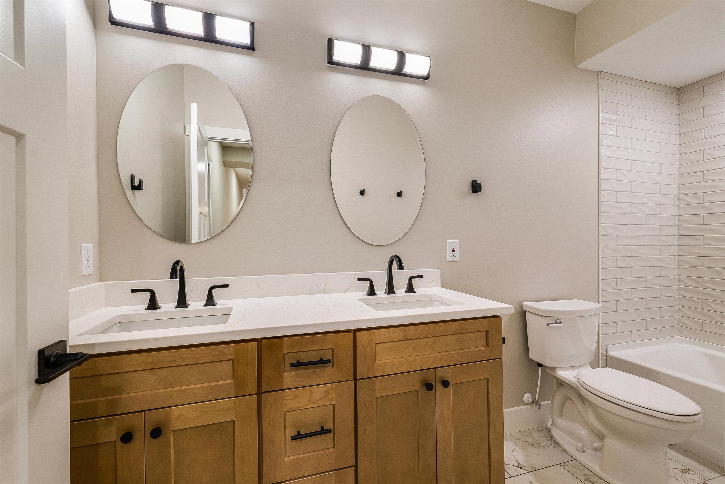 8341 ROCK CREEK RD, MCGAHEYSVILLE, Virginia 22840, 5 Bedrooms Bedrooms, ,3 BathroomsBathrooms,Residential,Litten 0178,8341 ROCK CREEK RD,670808 MLS # 670808