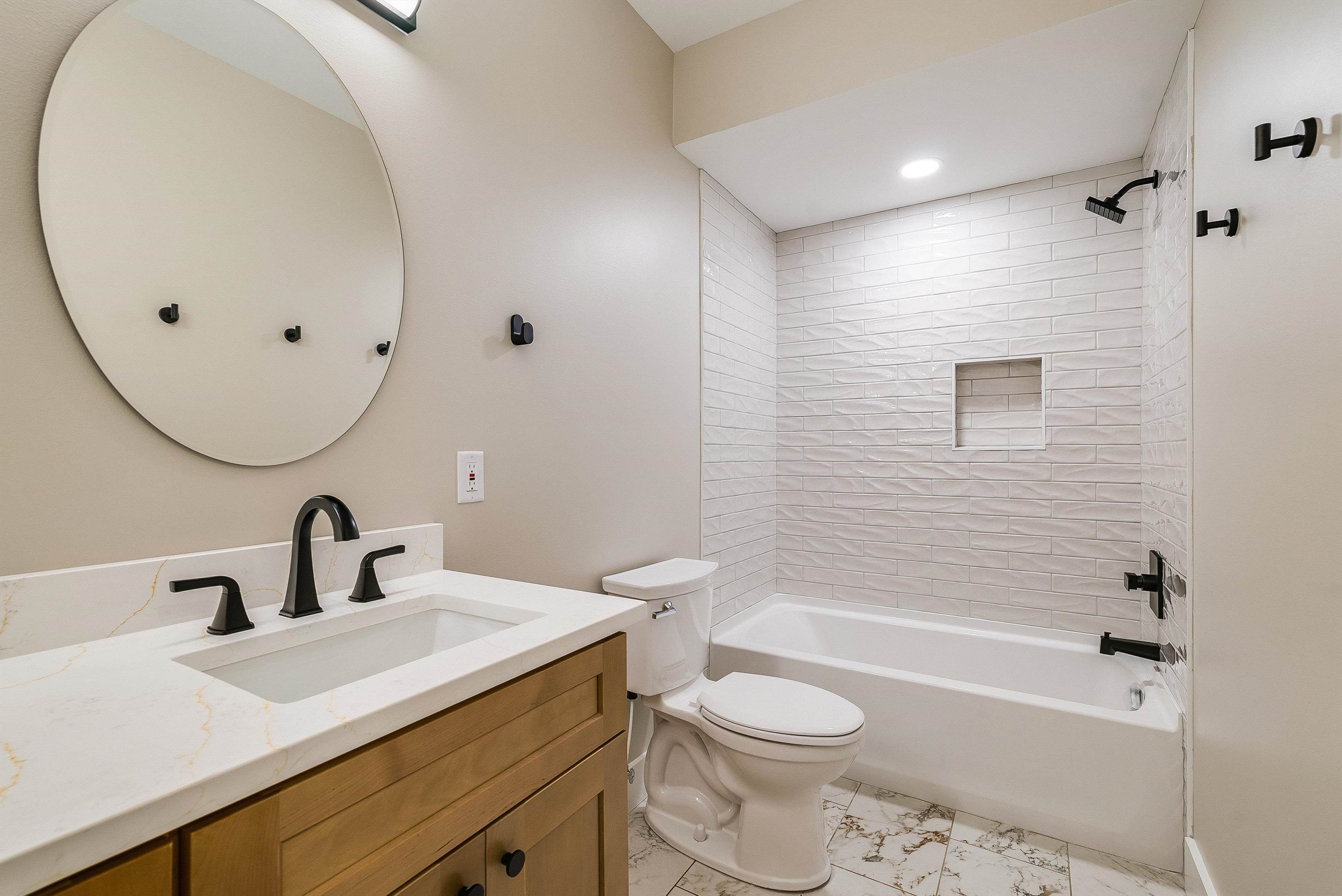 8341 ROCK CREEK RD, MCGAHEYSVILLE, Virginia 22840, 5 Bedrooms Bedrooms, ,3 BathroomsBathrooms,Residential,Litten 0178,8341 ROCK CREEK RD,670808 MLS # 670808